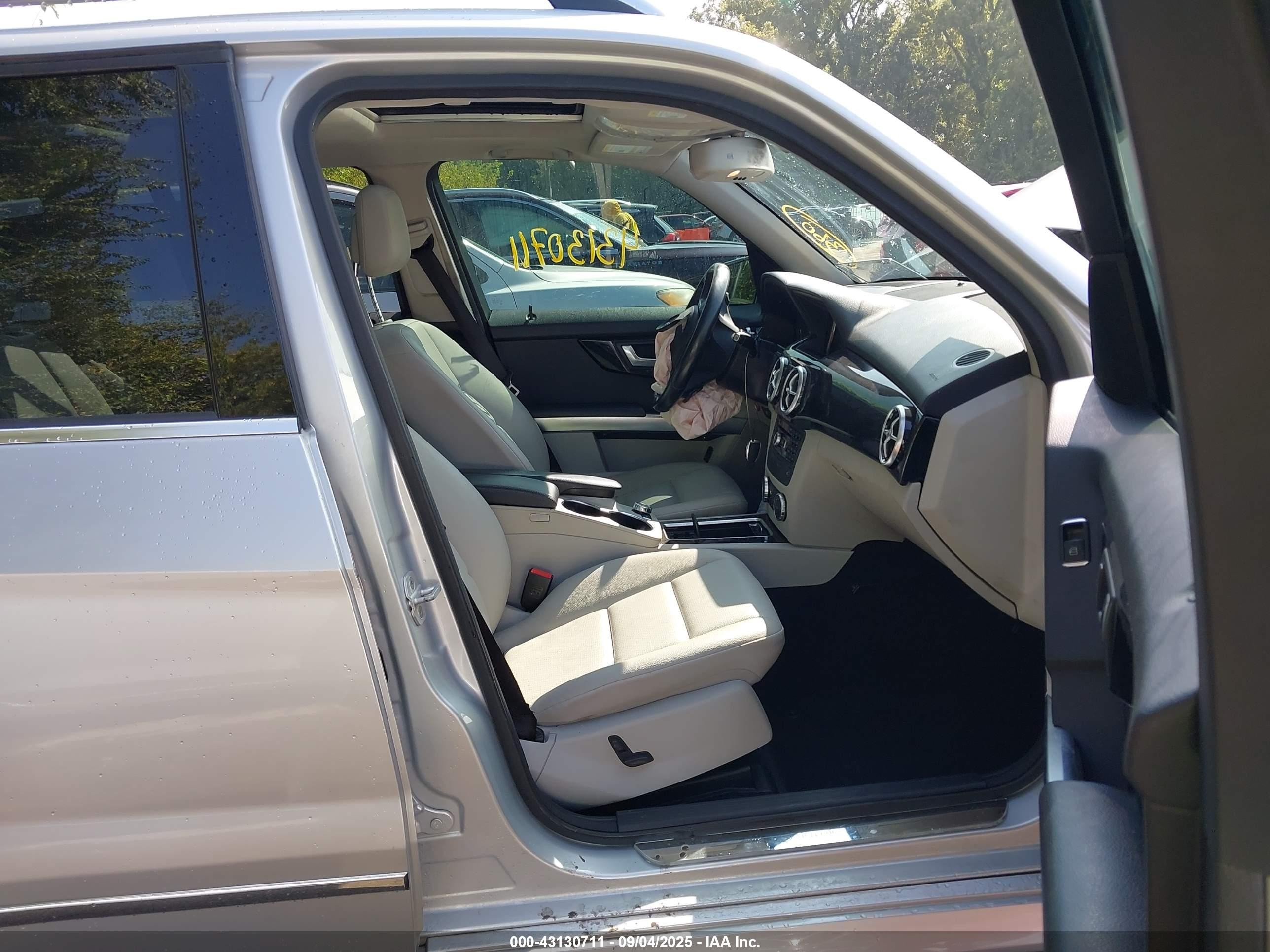 2014 Mercedes-benz Glk 350 4matic Silver vin: WDCGG8JB9EG219962