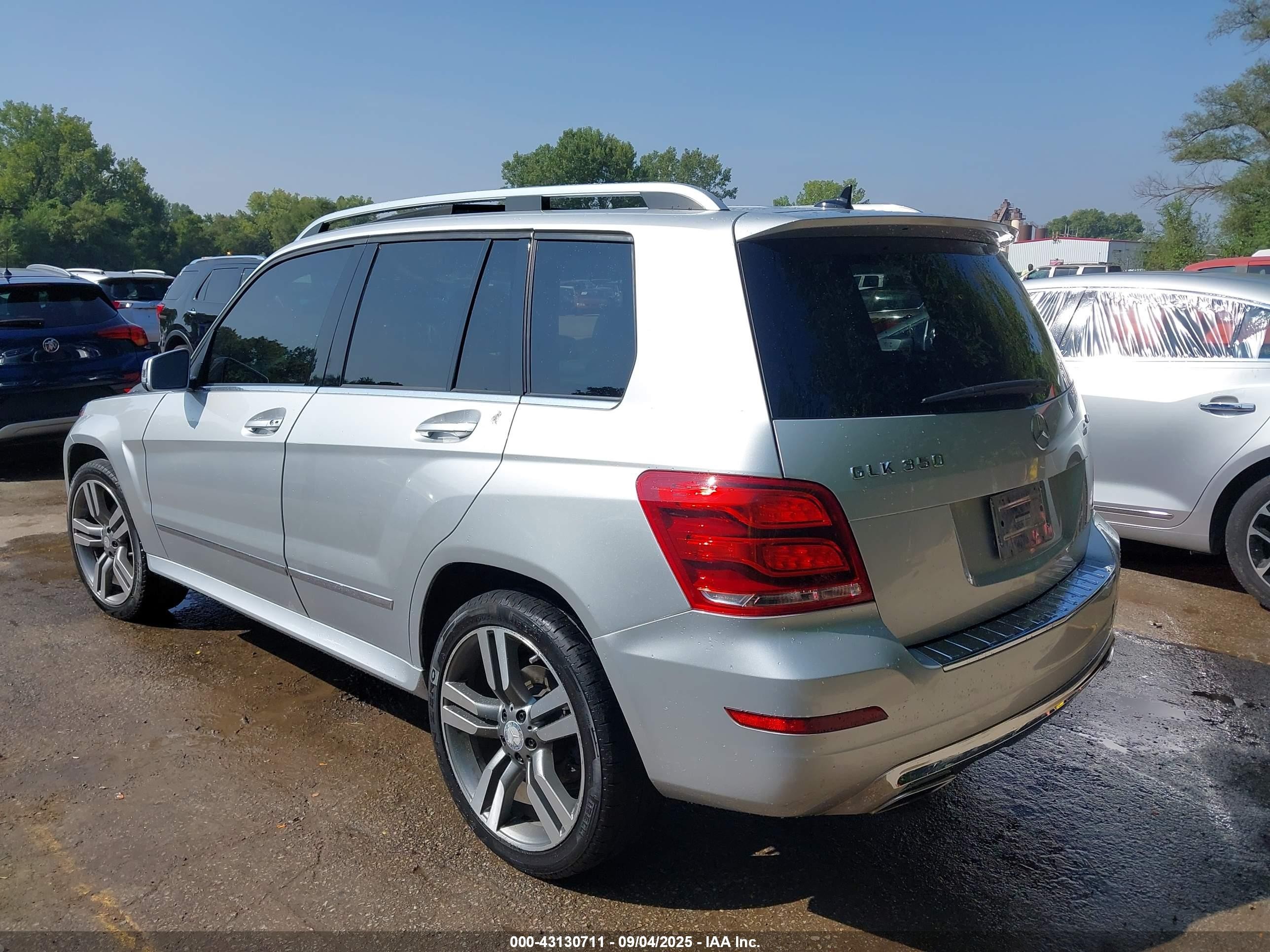 2014 Mercedes-benz Glk 350 4matic Silver vin: WDCGG8JB9EG219962