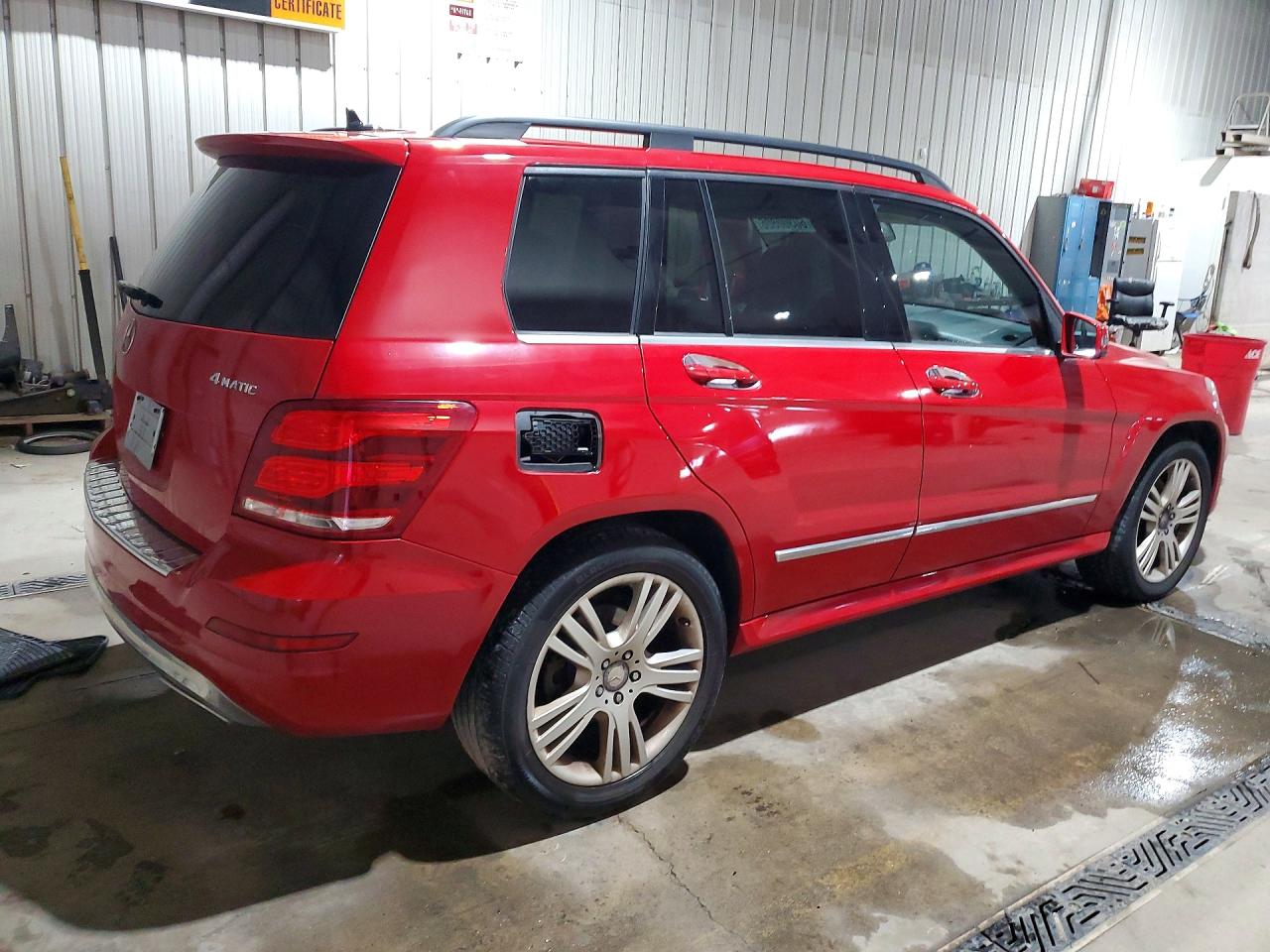 2014 Mercedes-benz Glk 350 4matic Red vin: WDCGG8JB9EG250919