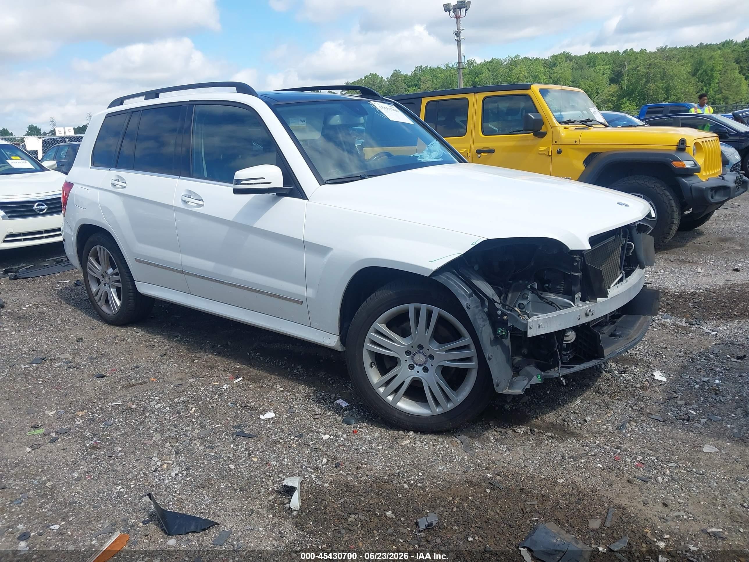 2014 Mercedes-benz Glk 350 4matic White vin: WDCGG8JB9EG289817