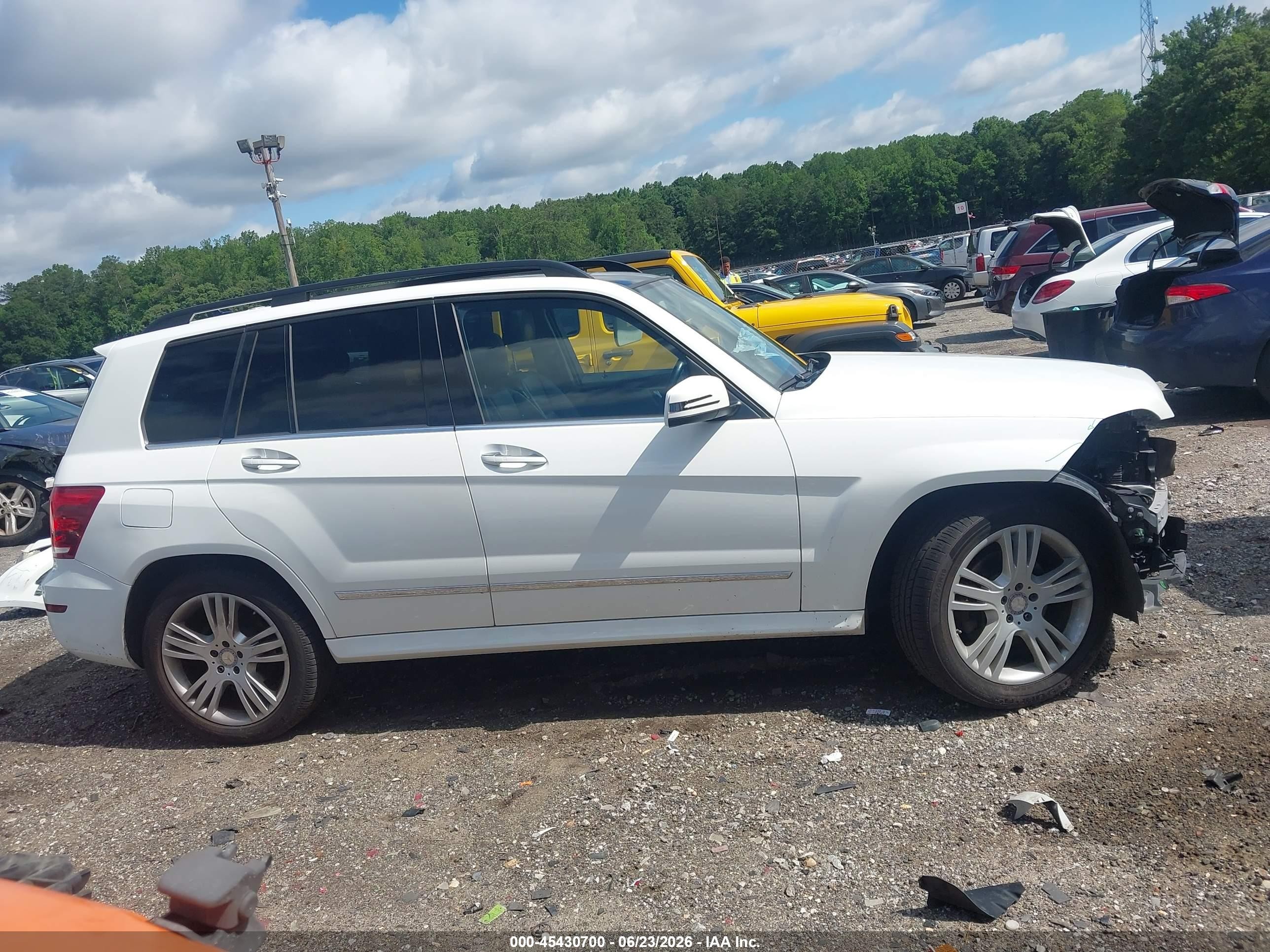 2014 Mercedes-benz Glk 350 4matic White vin: WDCGG8JB9EG289817