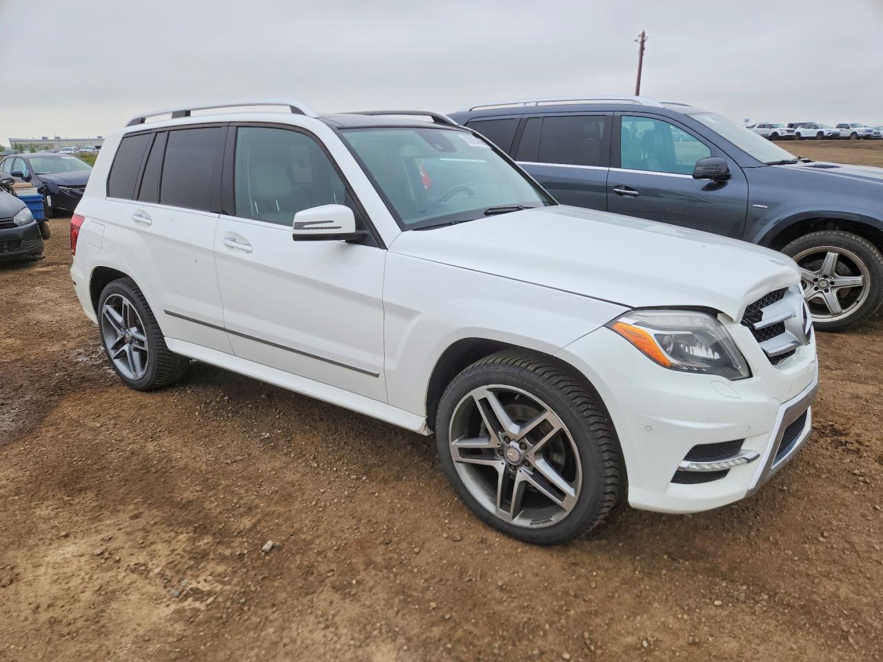 2013 Mercedes-benz Glk 350 4matic Белый vin: WDCGG8JBXDF973585