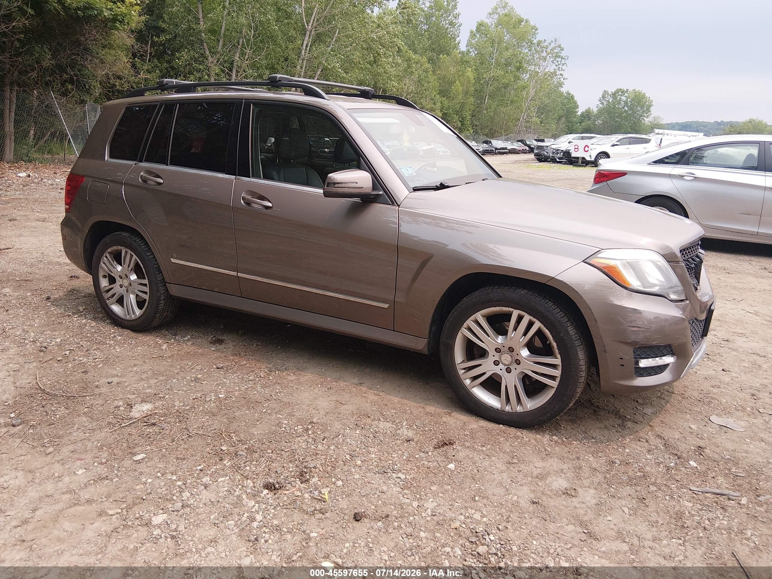 2013 Mercedes-benz Glk 350 4matic Золотой vin: WDCGG8JBXDF981525