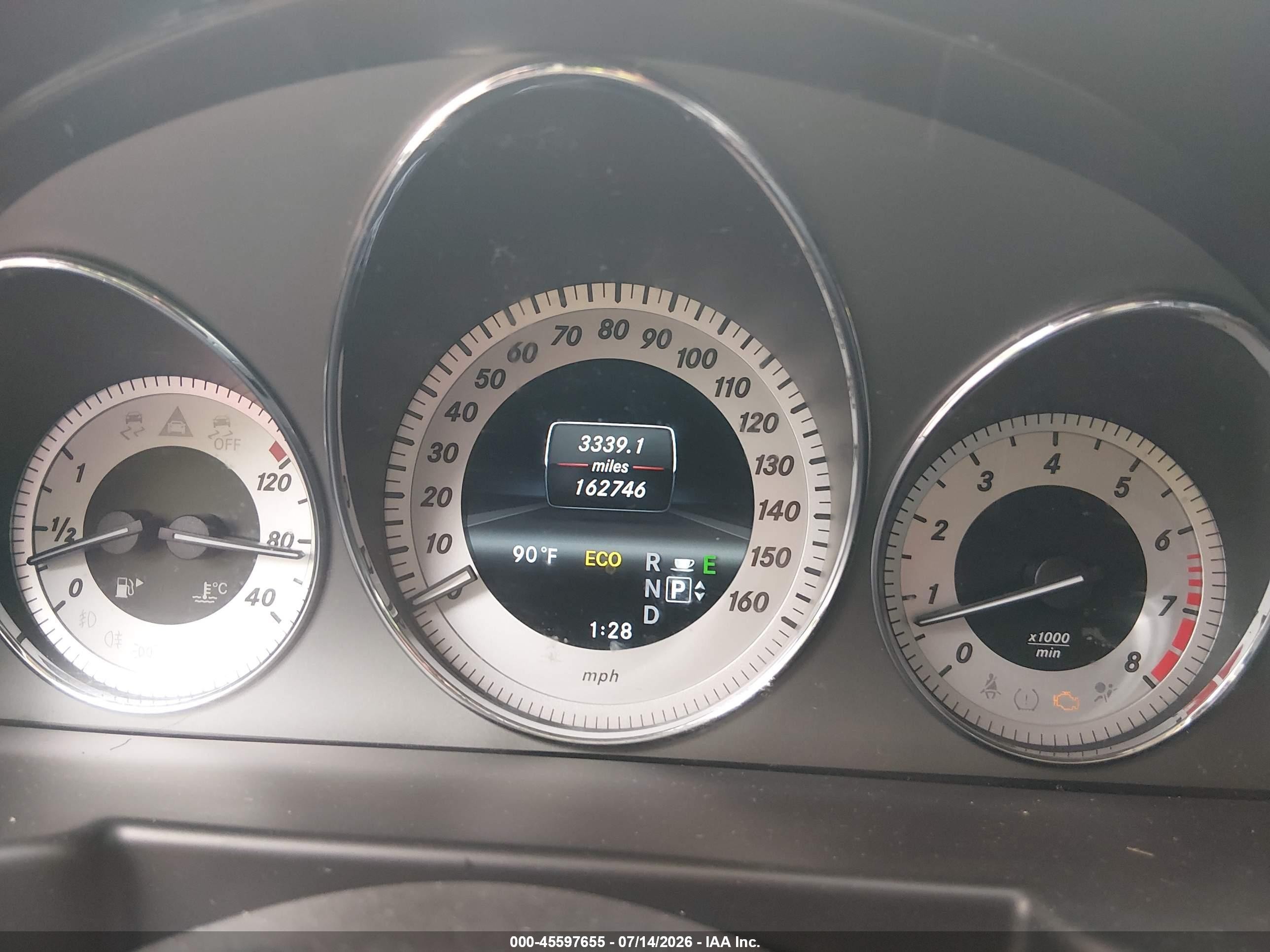 2013 Mercedes-benz Glk 350 4matic Золотой vin: WDCGG8JBXDF981525