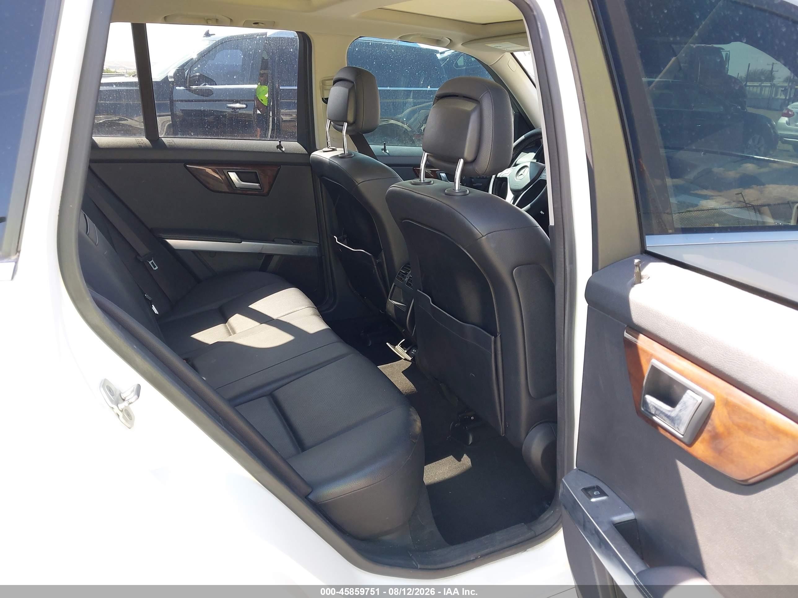 2014 Mercedes-benz Glk 350 4matic White vin: WDCGG8JBXEG166771