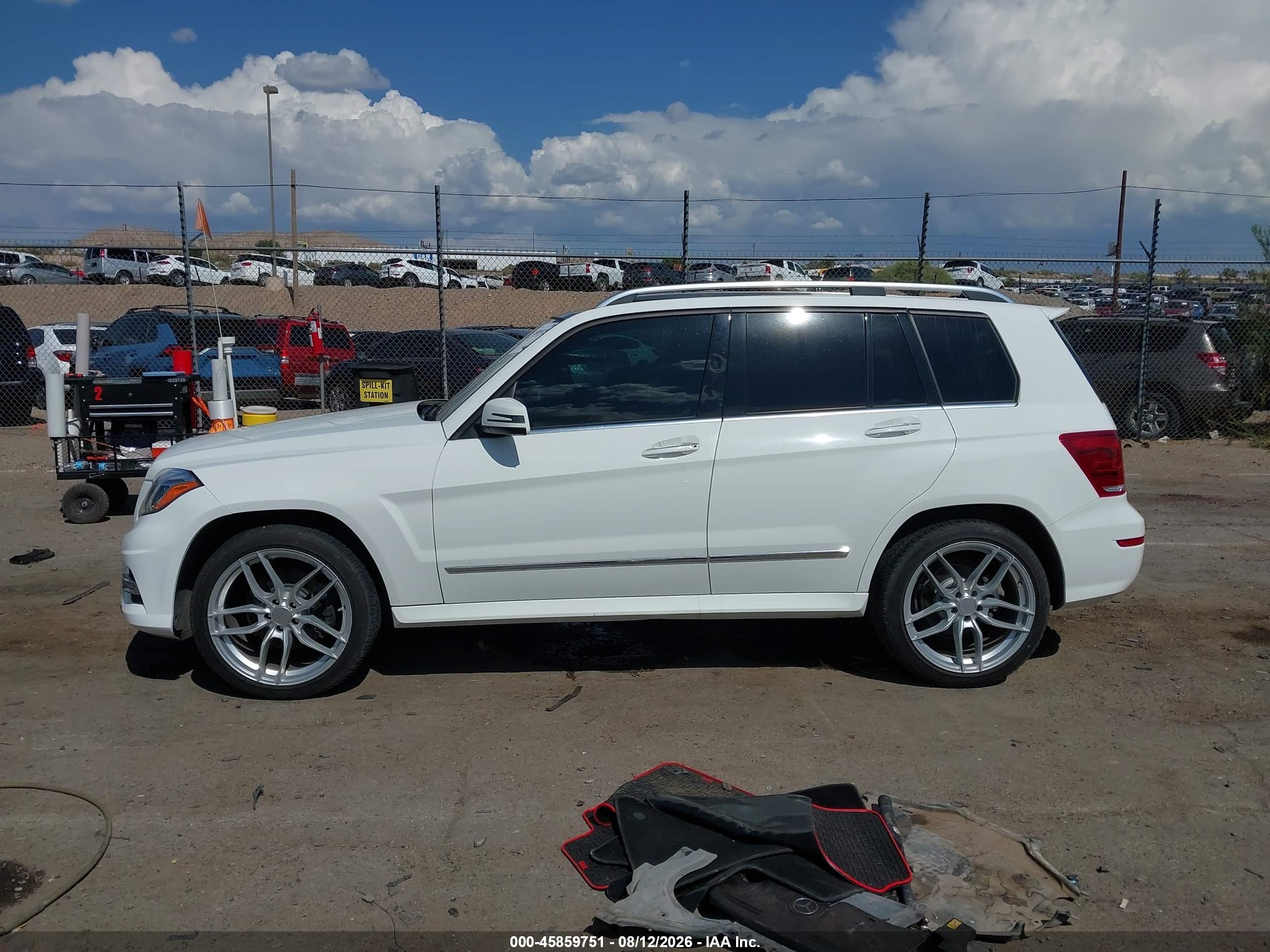 2014 Mercedes-benz Glk 350 4matic White vin: WDCGG8JBXEG166771