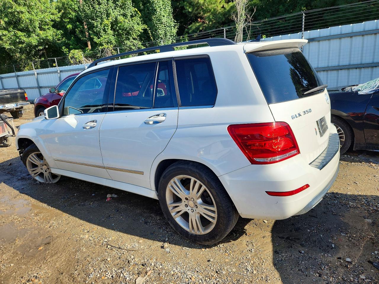 2015 Mercedes-benz Glk 350 4matic White vin: WDCGG8JBXFG363098