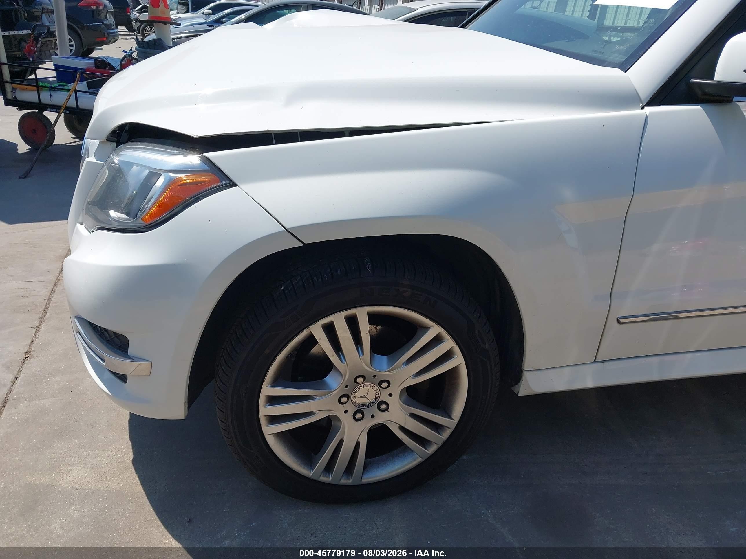 2015 Mercedes-benz Glk 350 4matic White vin: WDCGG8JBXFG397784