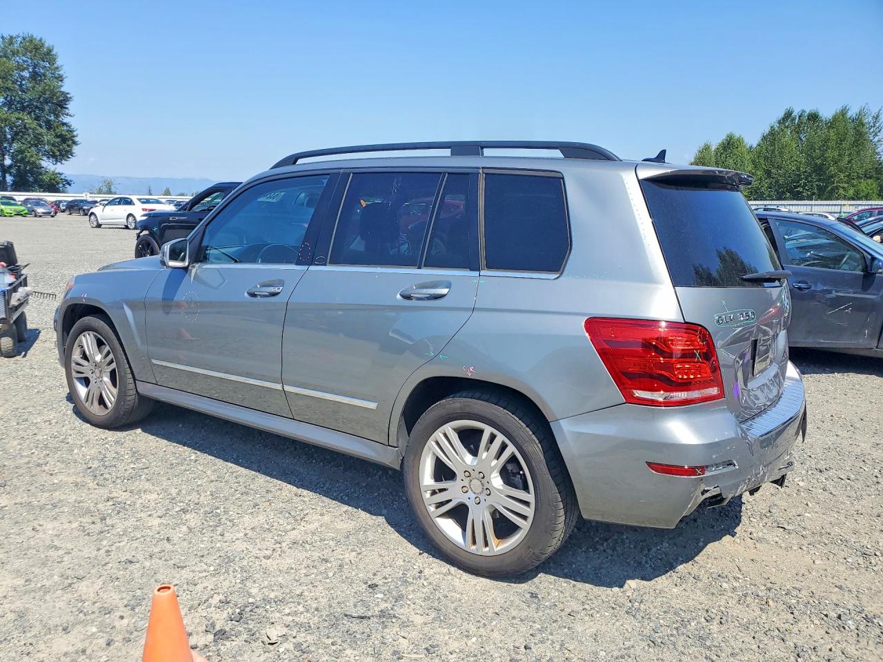 2015 Mercedes-benz Glk 350 4matic Silver vin: WDCGG8JBXFG435126