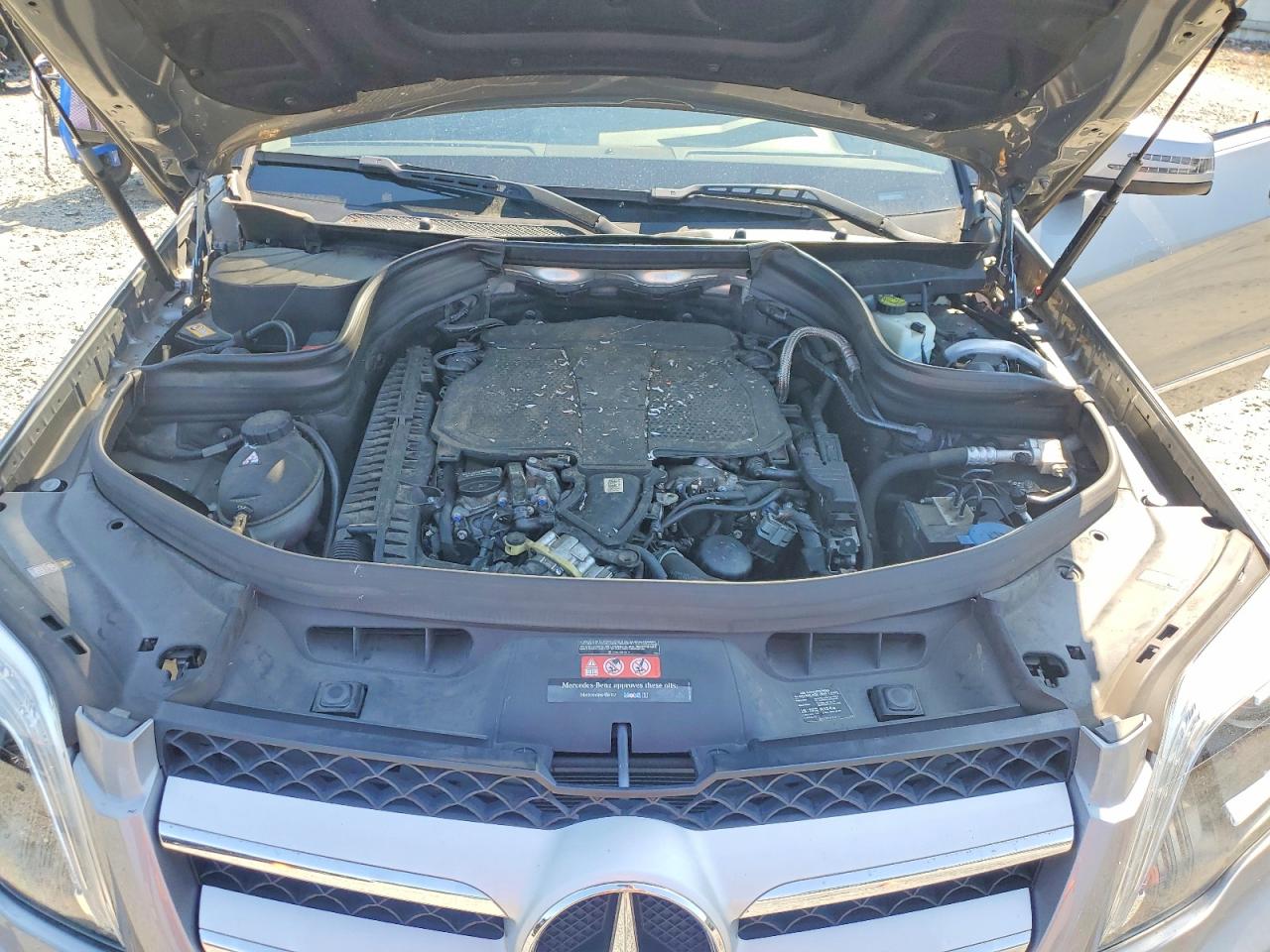 2015 Mercedes-benz Glk 350 4matic Silver vin: WDCGG8JBXFG435126