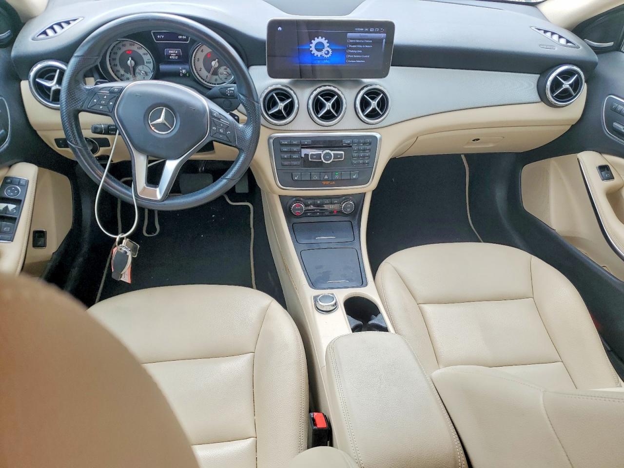 2015 Mercedes-benz Gla 250 White vin: WDCTG4EB0FJ175002