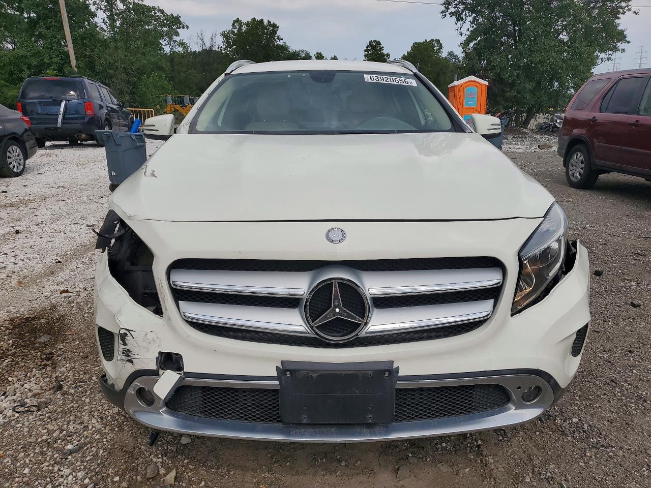 2015 Mercedes-benz Gla 250 White vin: WDCTG4EB0FJ175002