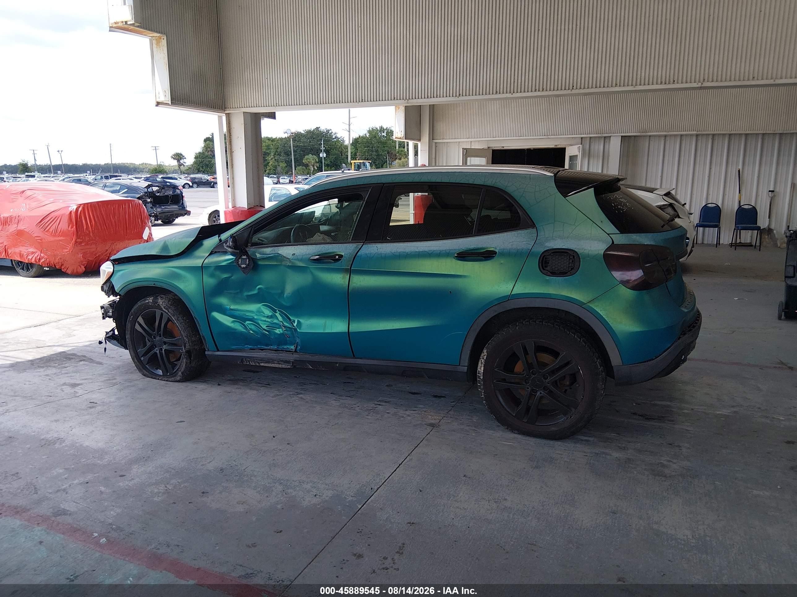 2016 Mercedes-benz Gla 250   Green vin: WDCTG4EB1GJ271528