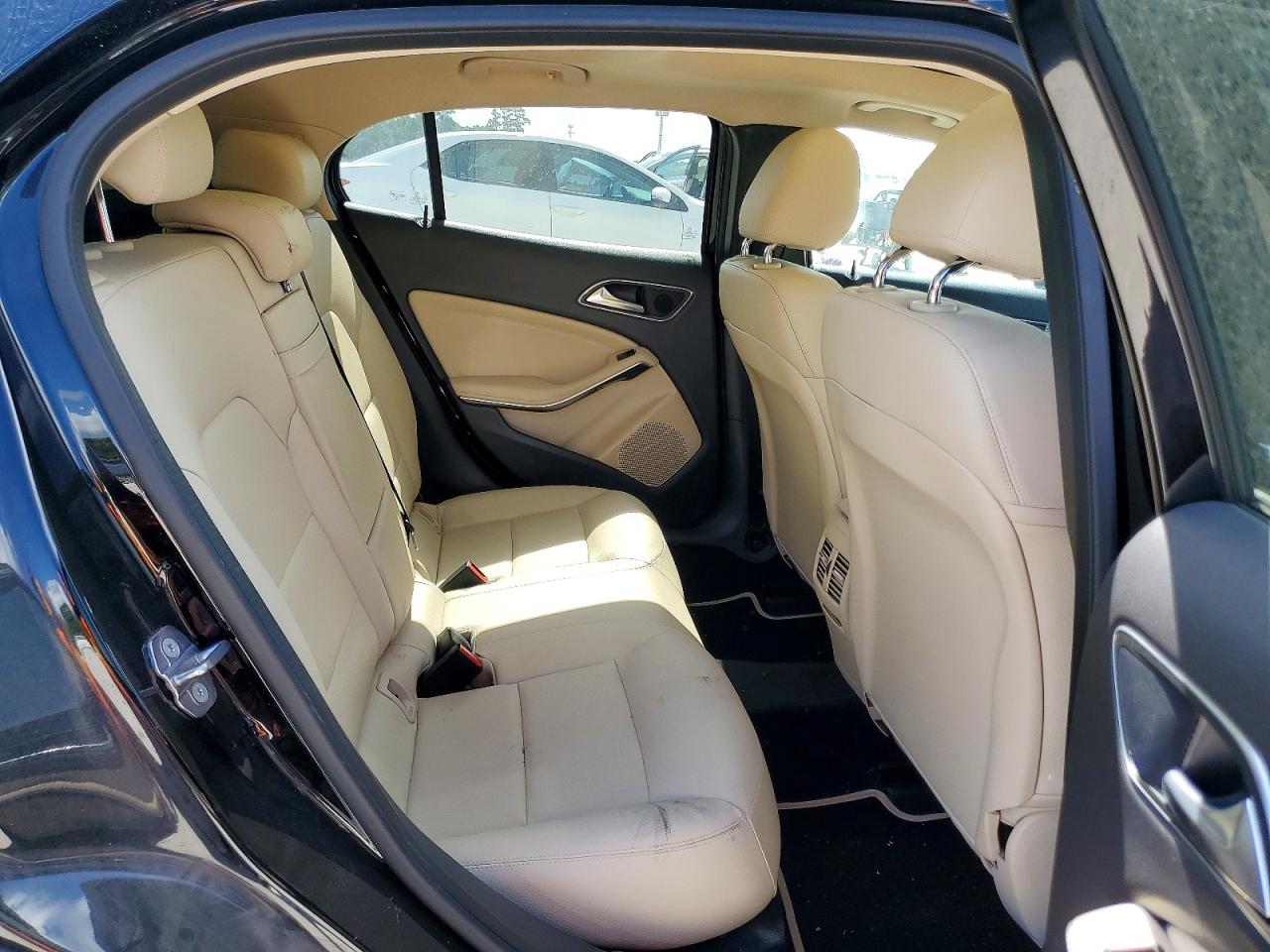 2019 Mercedes-benz Gla 250 Black vin: WDCTG4EB1KJ532665