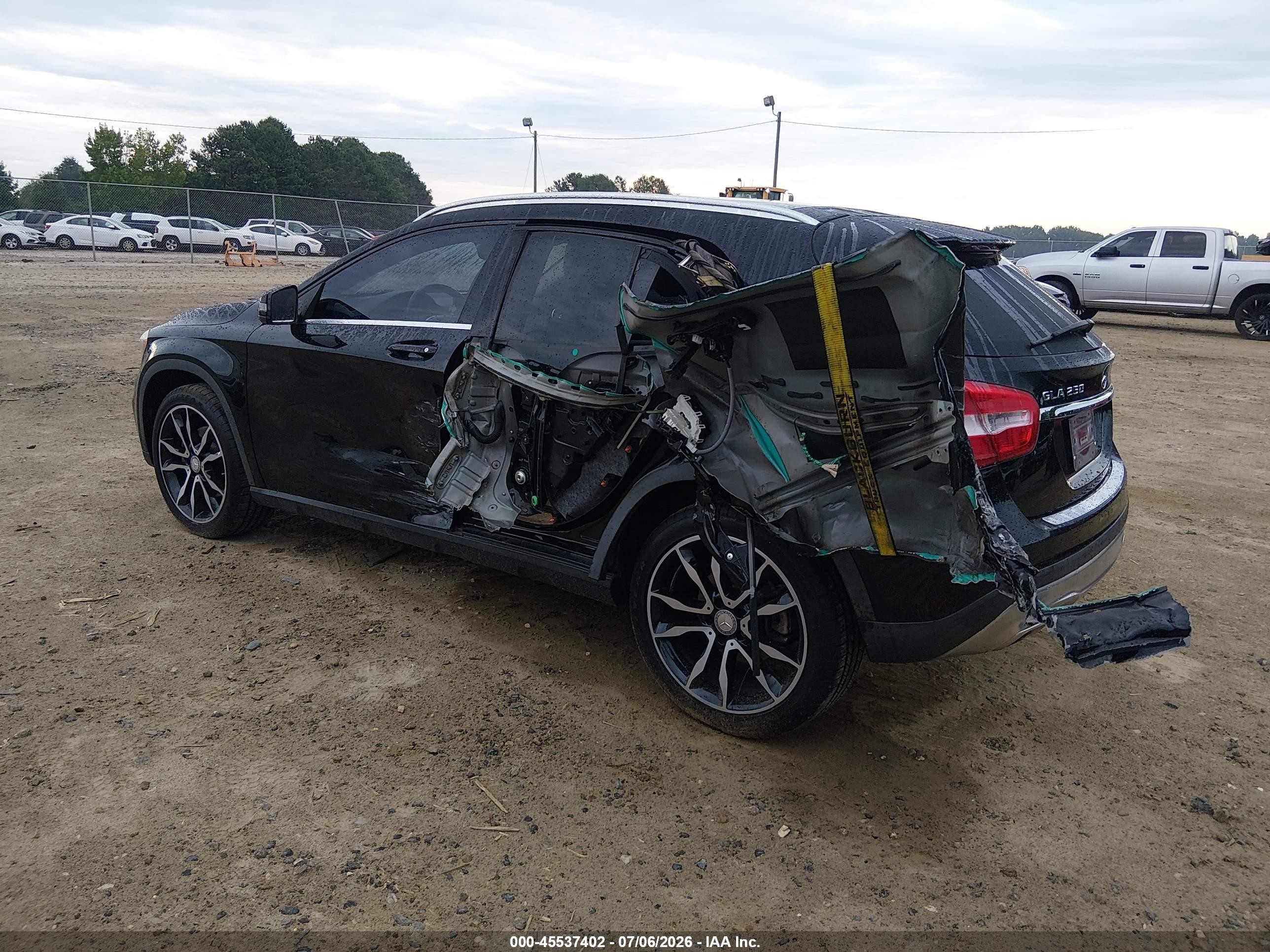 2015 Mercedes-benz Gla 250 Black vin: WDCTG4EB3FJ113027