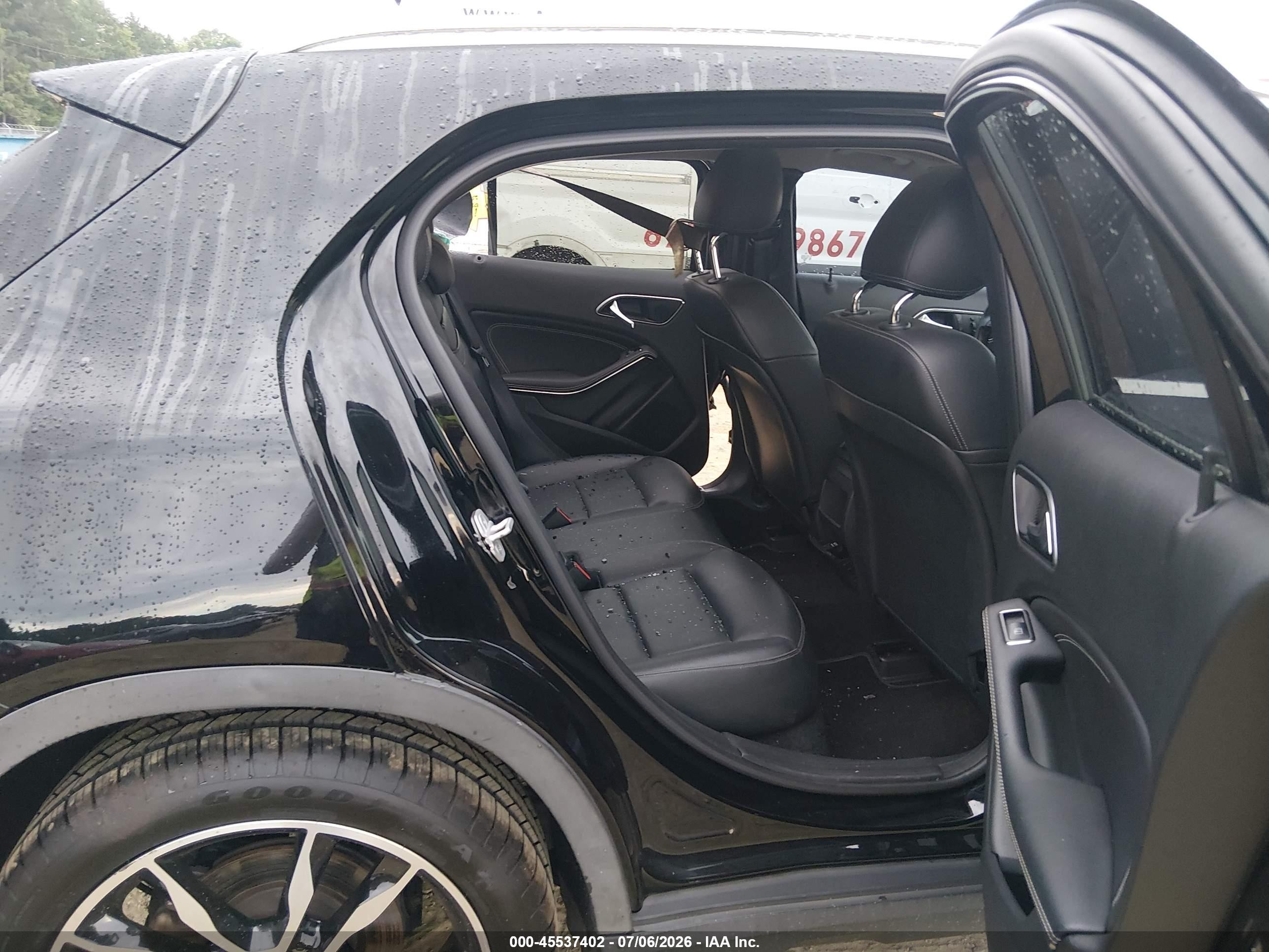 2015 Mercedes-benz Gla 250 Black vin: WDCTG4EB3FJ113027
