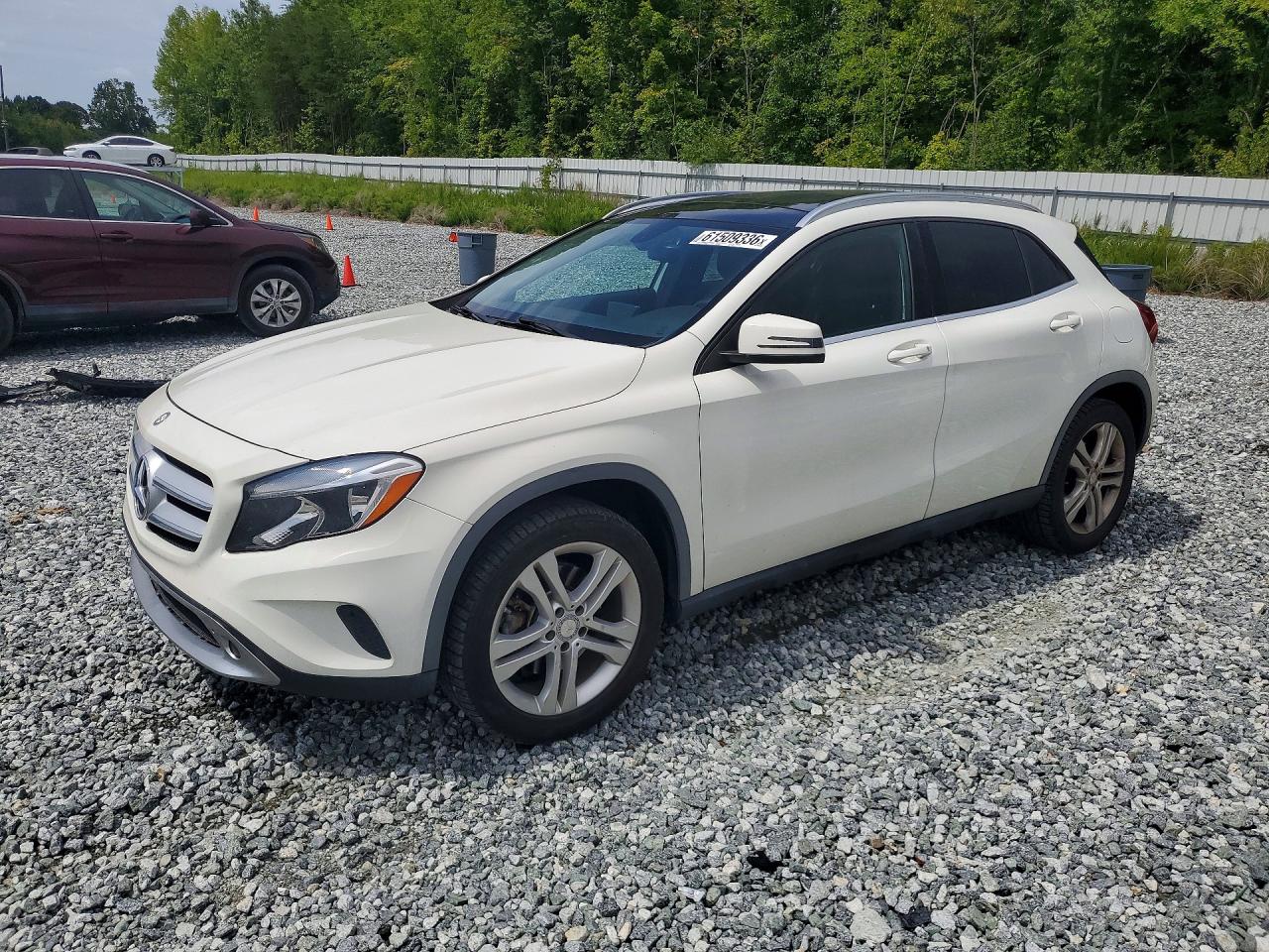 2015 Mercedes-benz Gla 250 White vin: WDCTG4EB3FJ123900