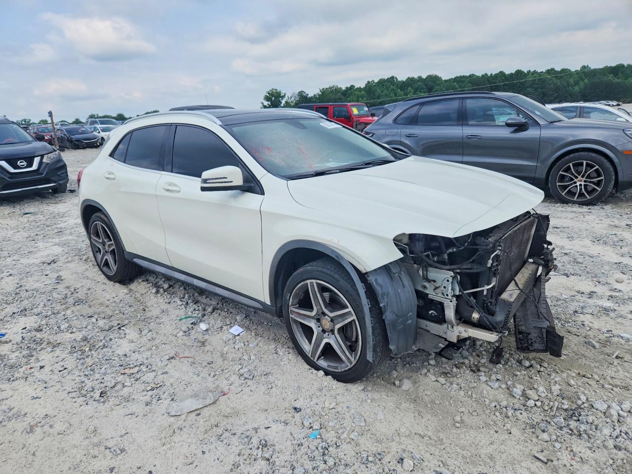 2015 Mercedes-benz Gla 250 White vin: WDCTG4EB3FJ127123
