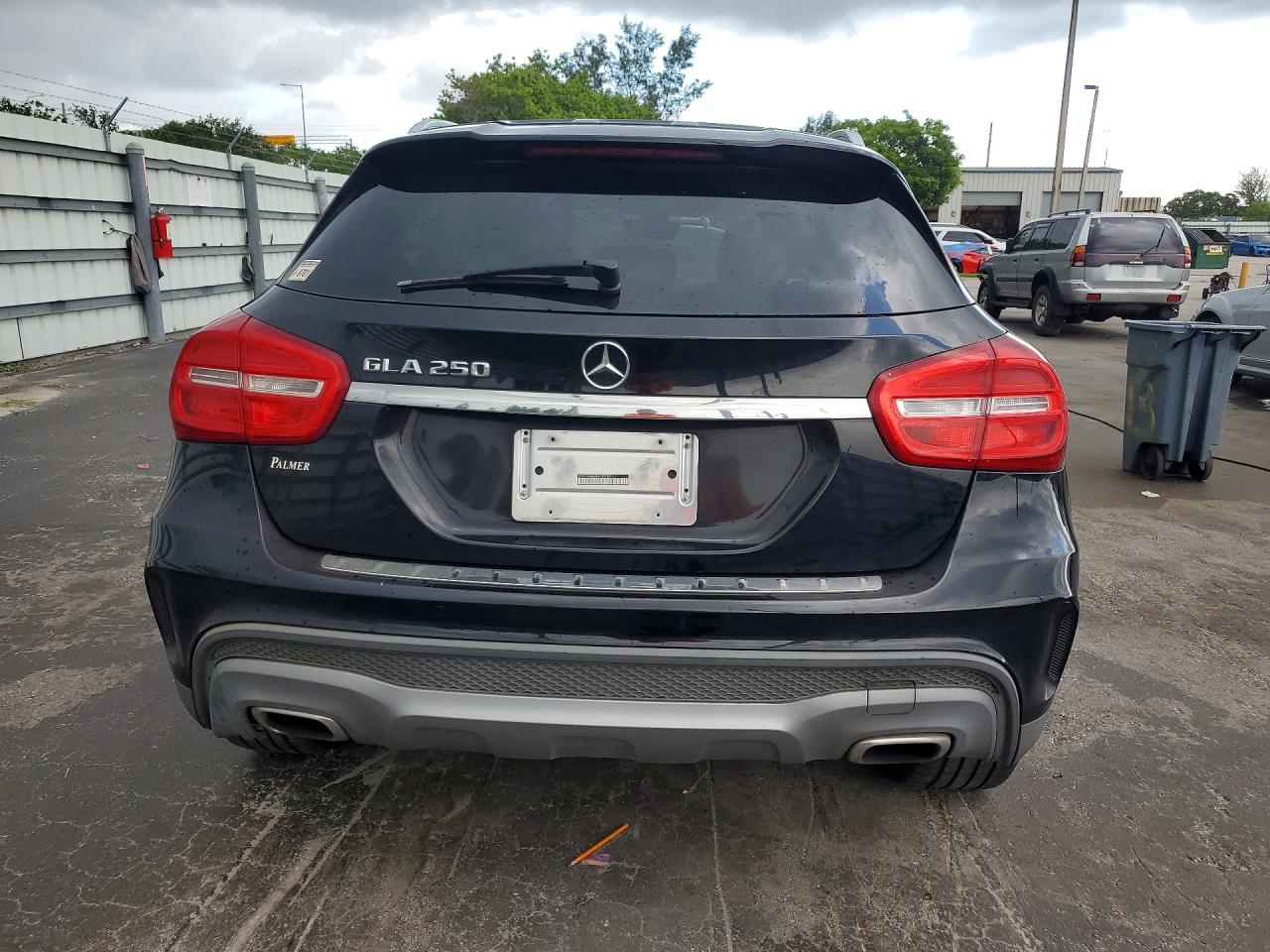 2015 Mercedes-benz Gla 250 Black vin: WDCTG4EB3FJ132757