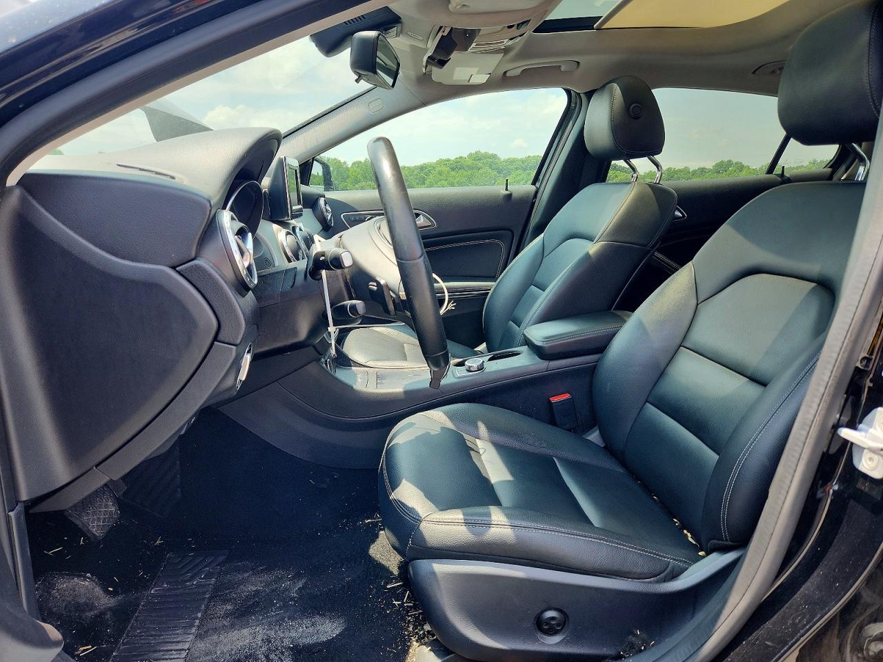2015 Mercedes-benz Gla 250 Black vin: WDCTG4EB3FJ169842