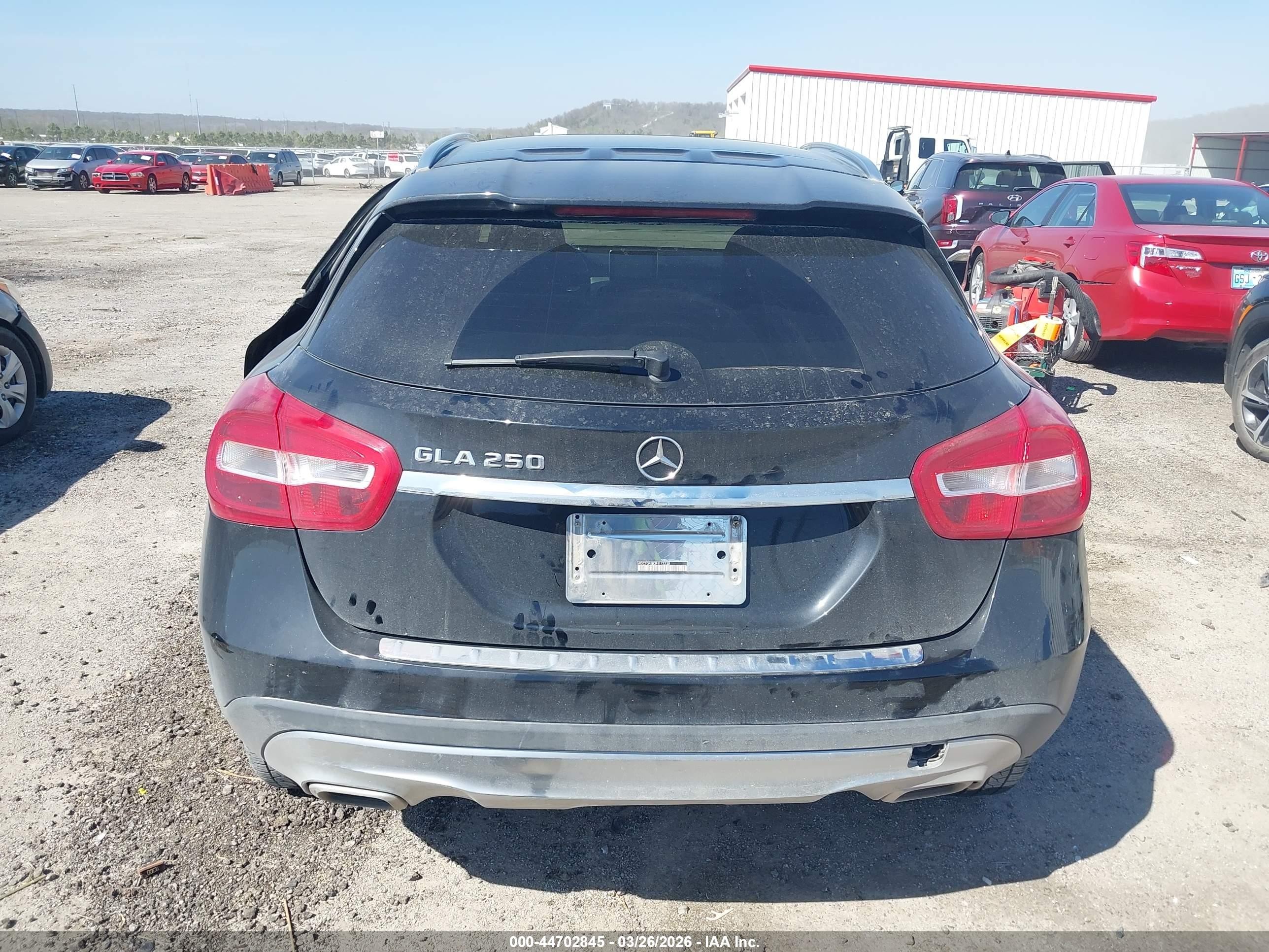 2015 Mercedes-benz Gla 250   Black vin: WDCTG4EB3FJ172238