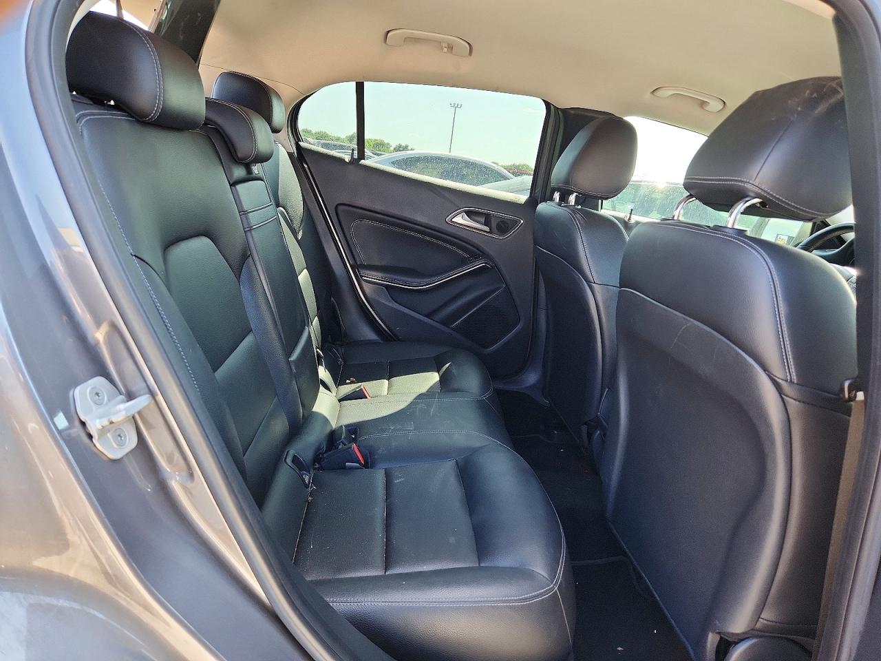 2015 Mercedes-benz Gla 250 Gray vin: WDCTG4EB4FJ102103