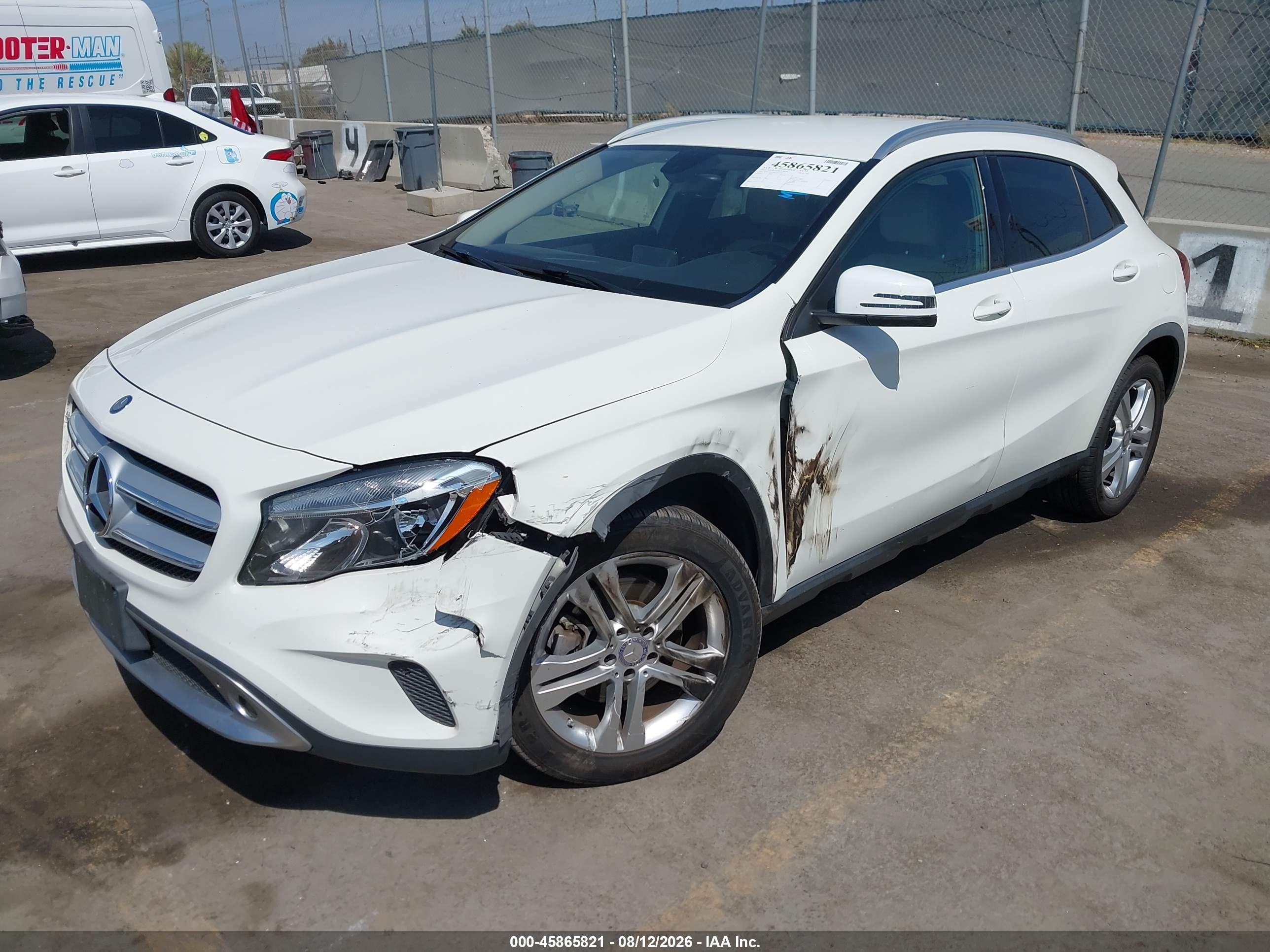 2015 Mercedes-benz Gla 250   White vin: WDCTG4EB4FJ123730