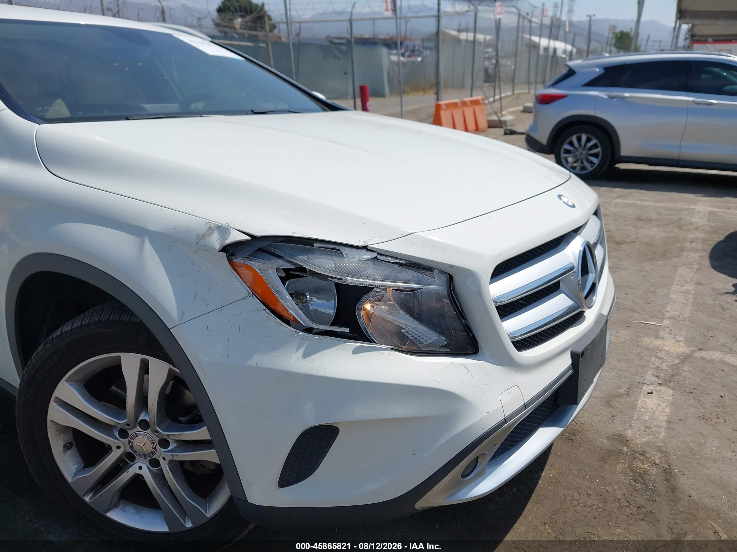 2015 Mercedes-benz Gla 250   White vin: WDCTG4EB4FJ123730