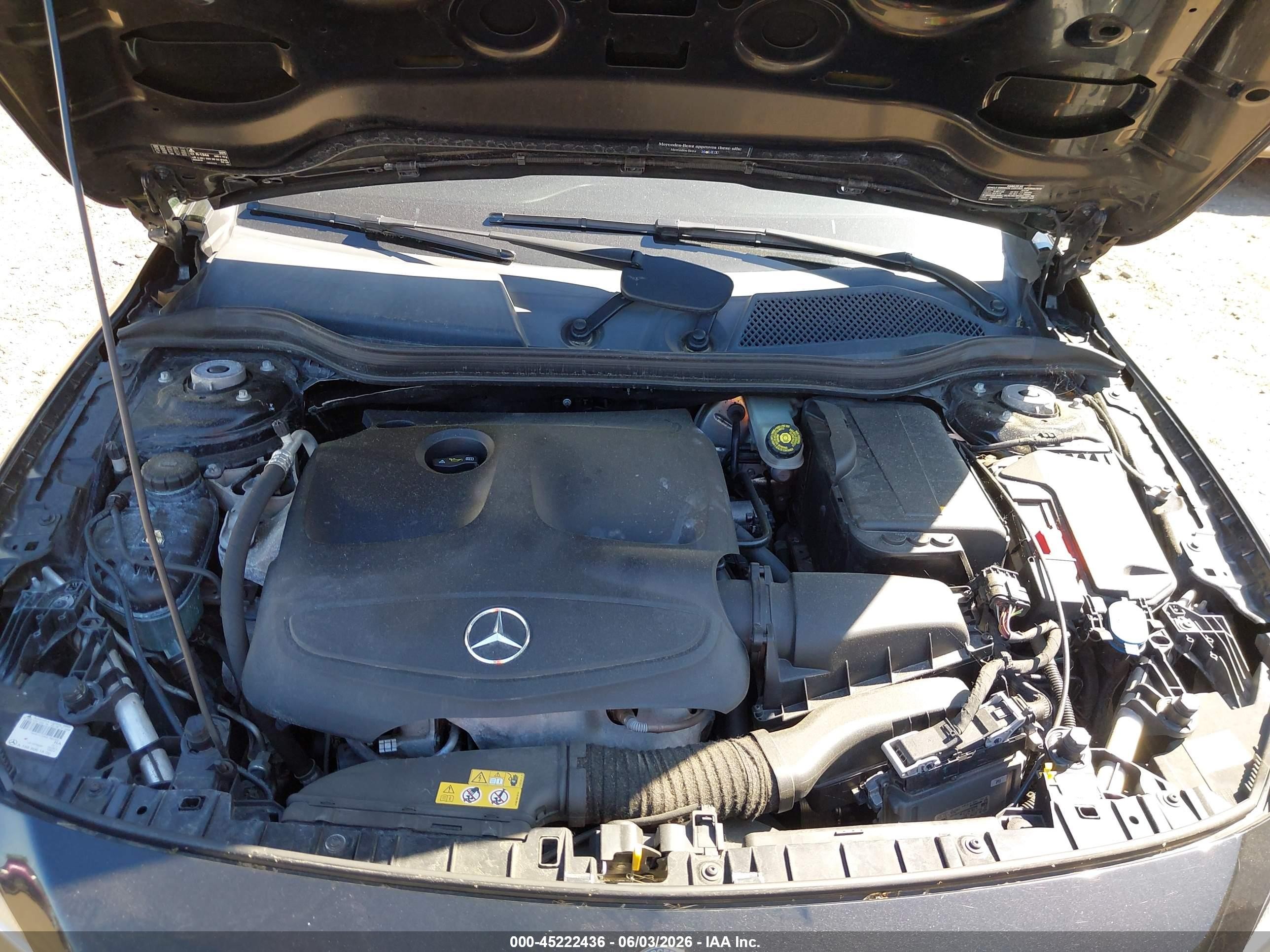 2015 Mercedes-benz Gla 250   Black vin: WDCTG4EB4FJ178453