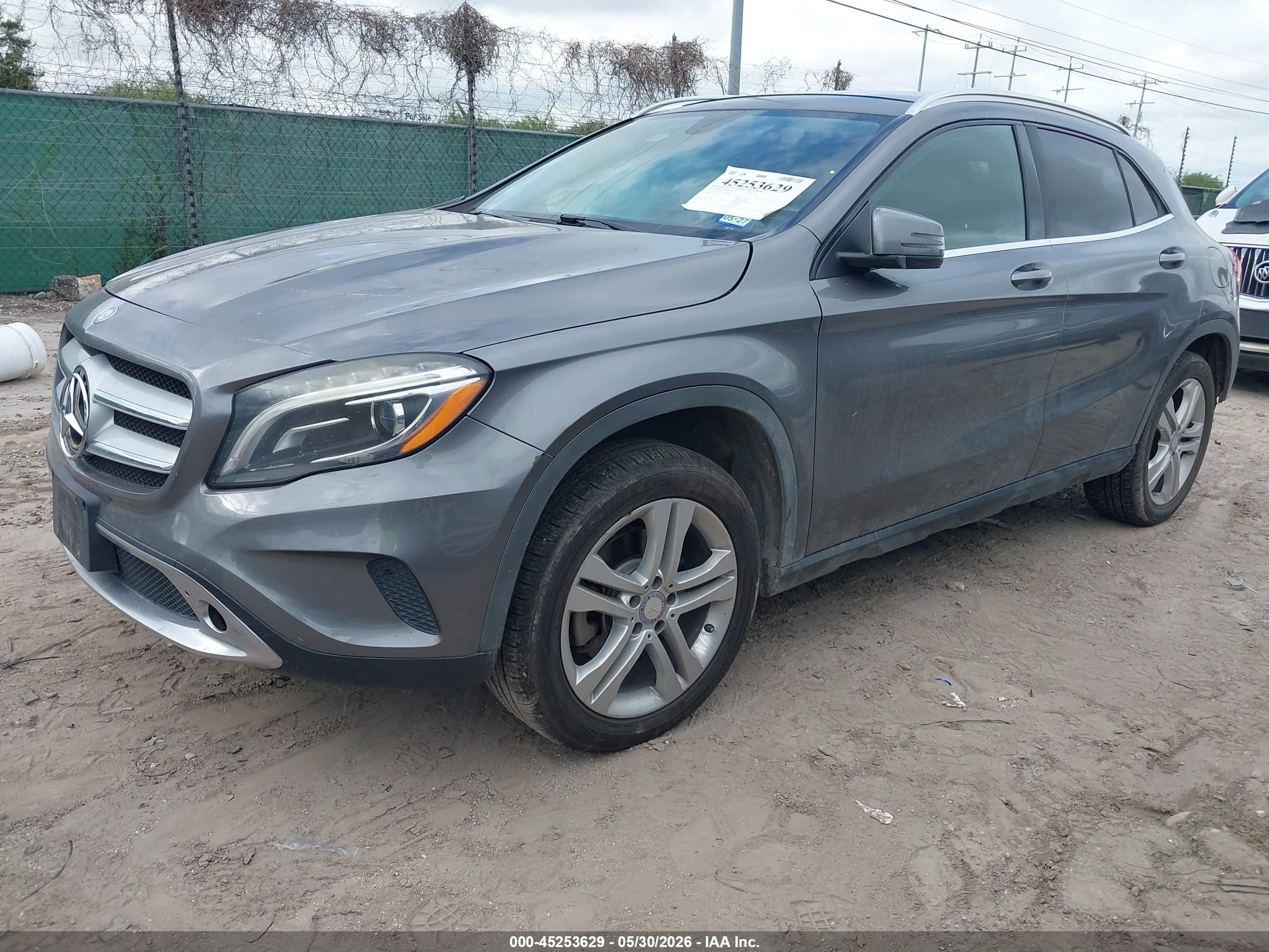 2015 Mercedes-benz Gla 250   Gray vin: WDCTG4EB5FJ139743