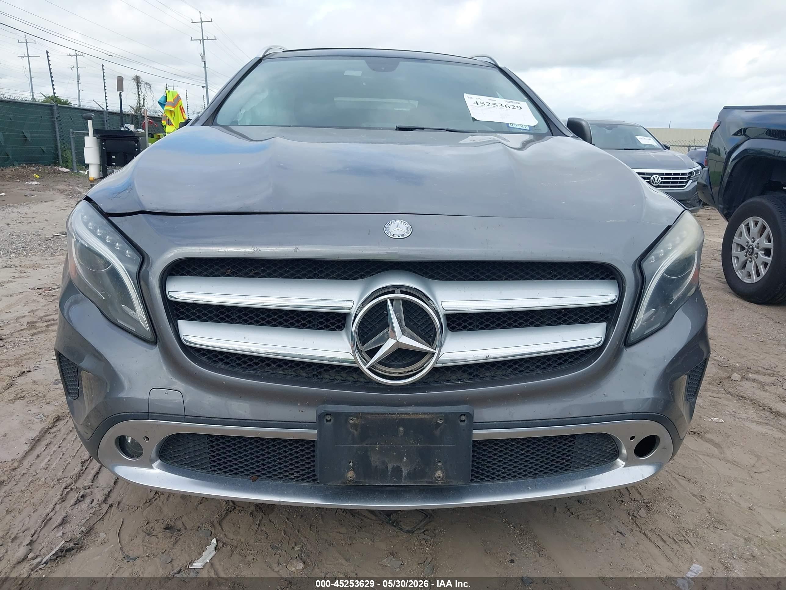 2015 Mercedes-benz Gla 250   Gray vin: WDCTG4EB5FJ139743