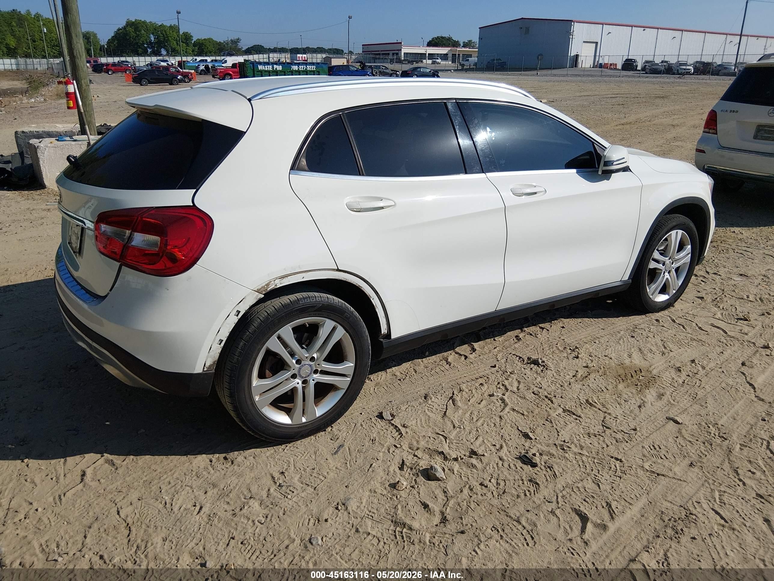 2015 Mercedes-benz Gla 250 White vin: WDCTG4EB5FJ162942