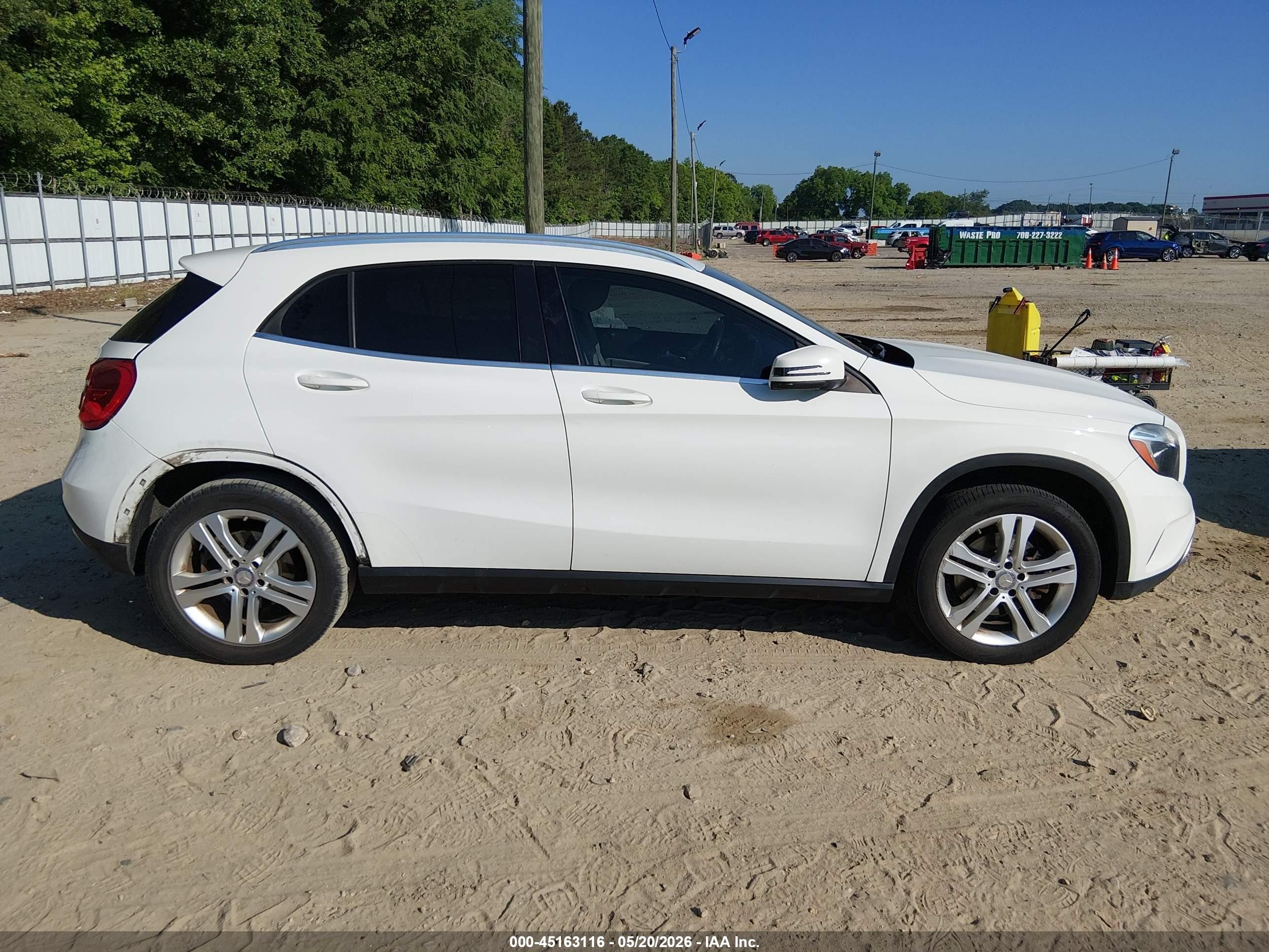 2015 Mercedes-benz Gla 250 White vin: WDCTG4EB5FJ162942