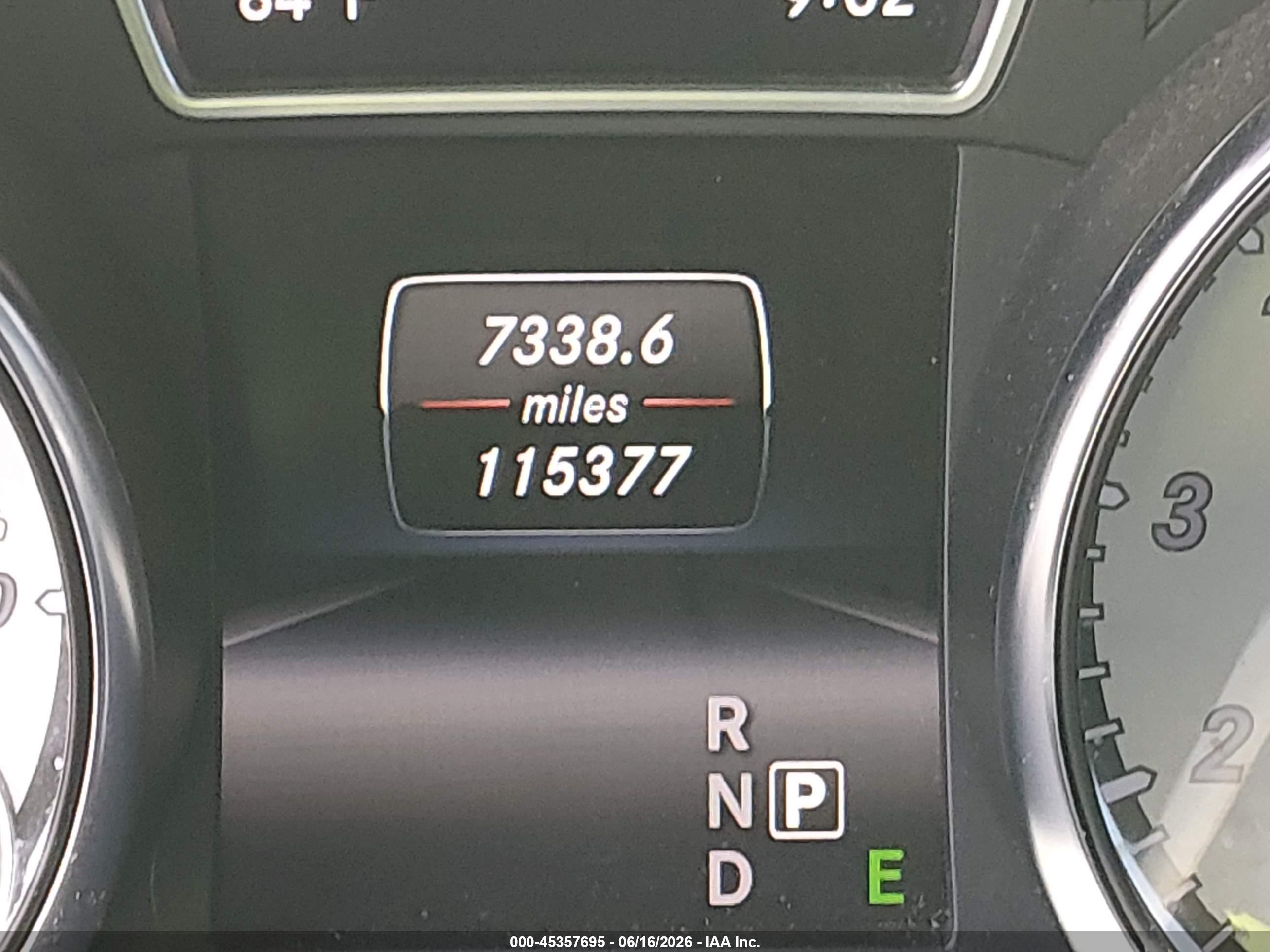 2015 Mercedes-benz Gla 250   White vin: WDCTG4EB5FJ182060