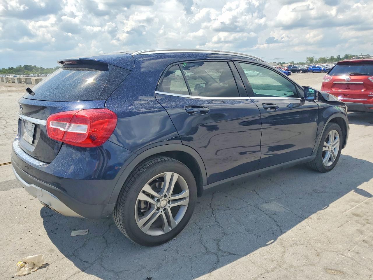 2018 Mercedes-benz Gla 250 Blue vin: WDCTG4EB6JJ369591