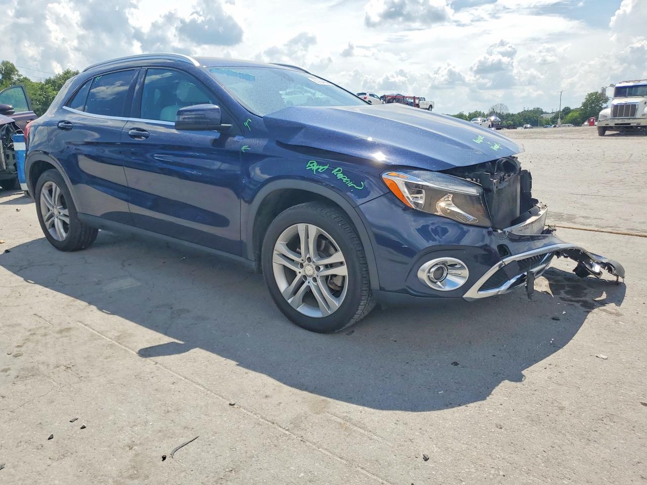 2018 Mercedes-benz Gla 250 Blue vin: WDCTG4EB6JJ369591