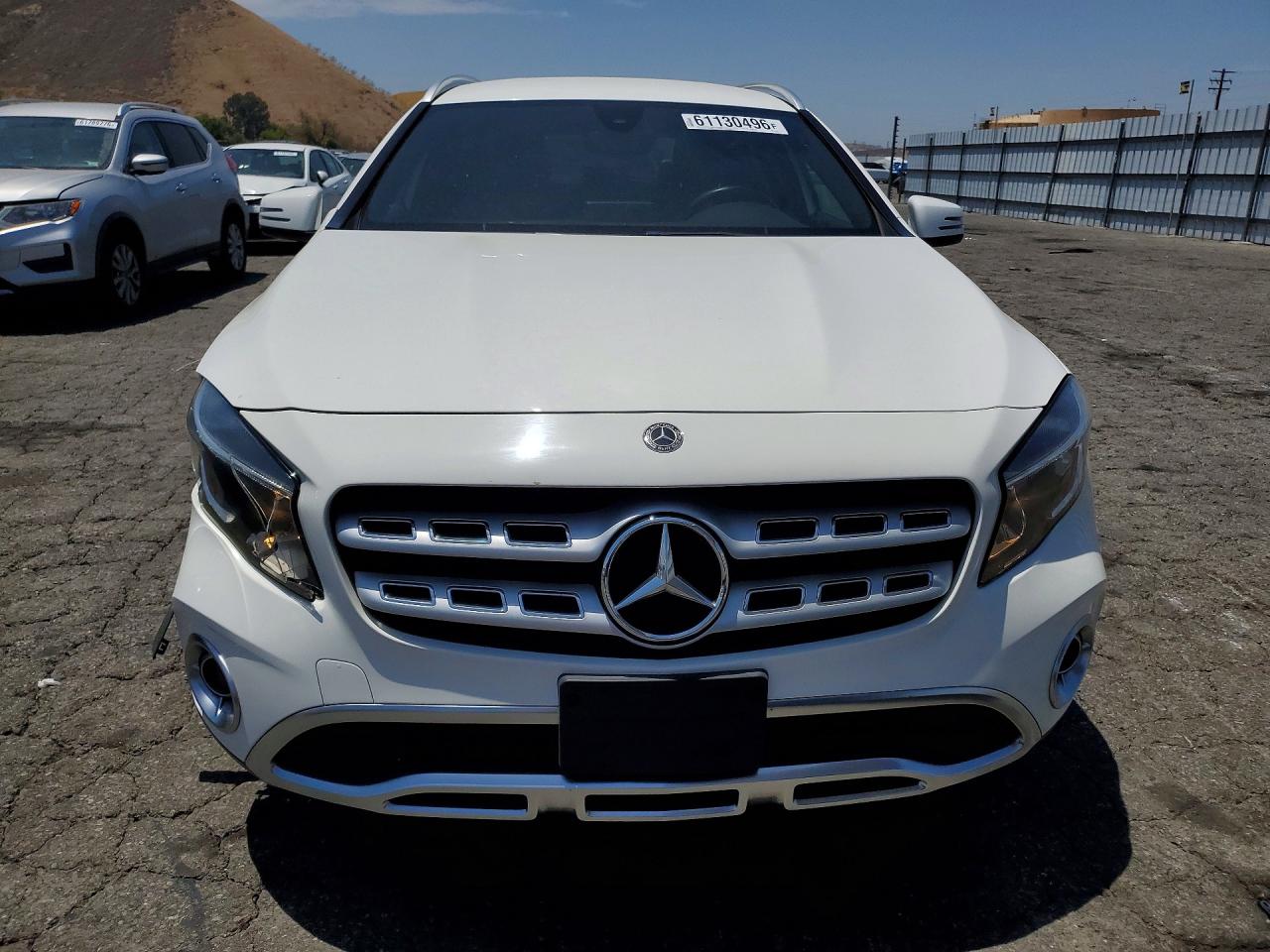 2019 Mercedes-benz Gla 250 Белый vin: WDCTG4EB6KU014128