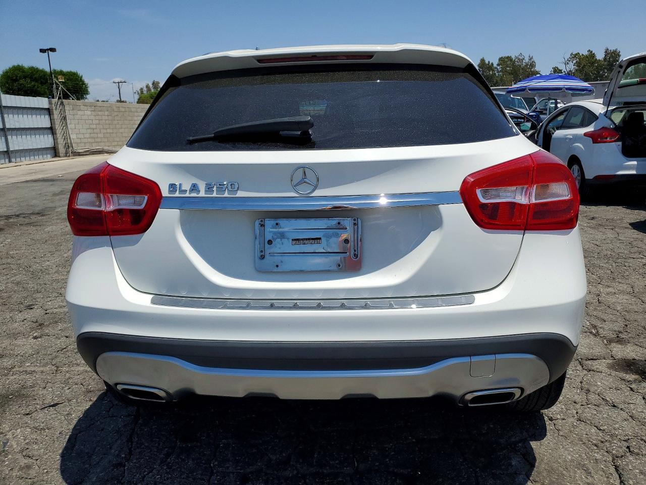 2019 Mercedes-benz Gla 250 Белый vin: WDCTG4EB6KU014128