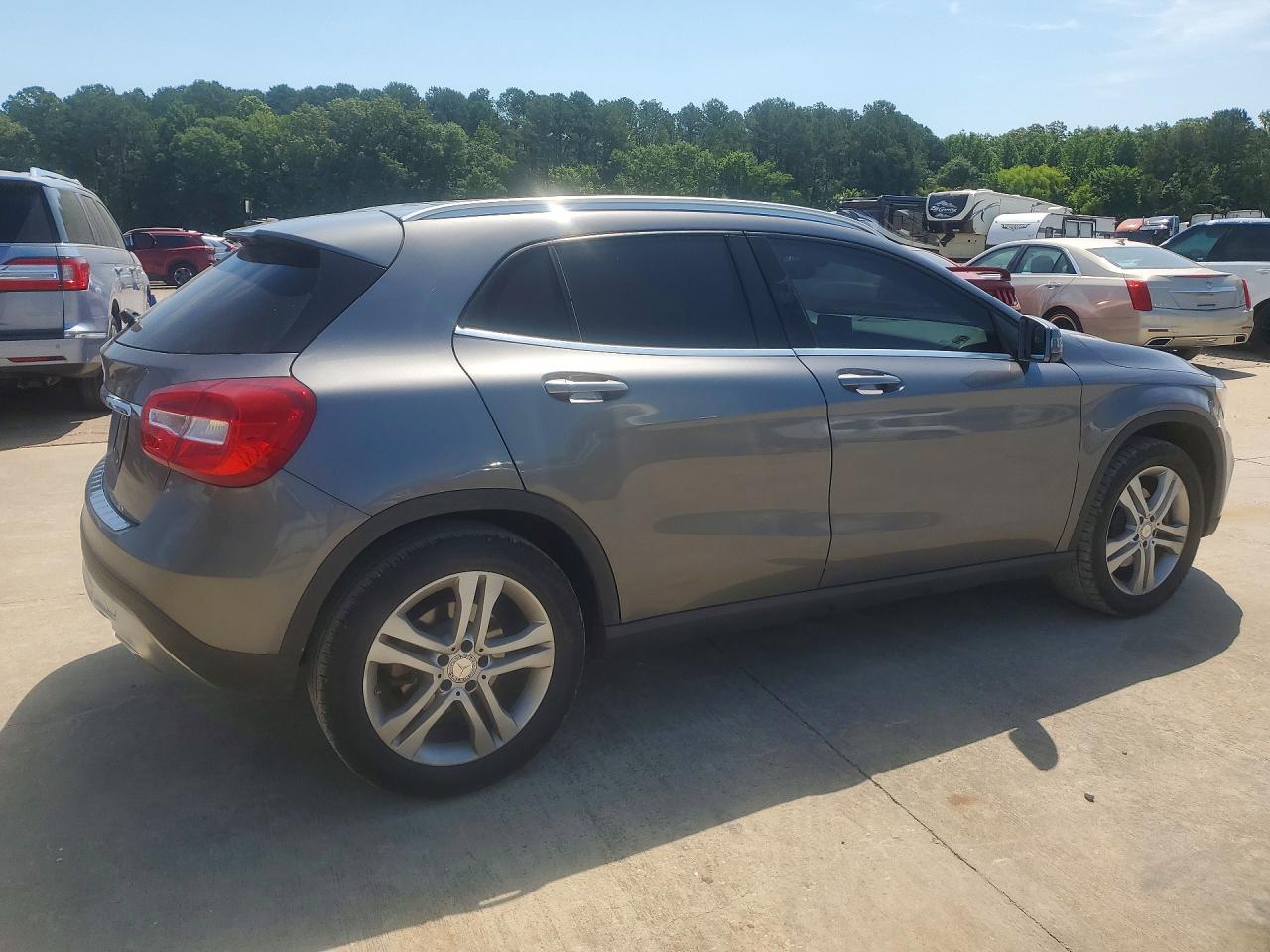 2015 Mercedes-benz Gla 250 Silver vin: WDCTG4EB7FJ162280