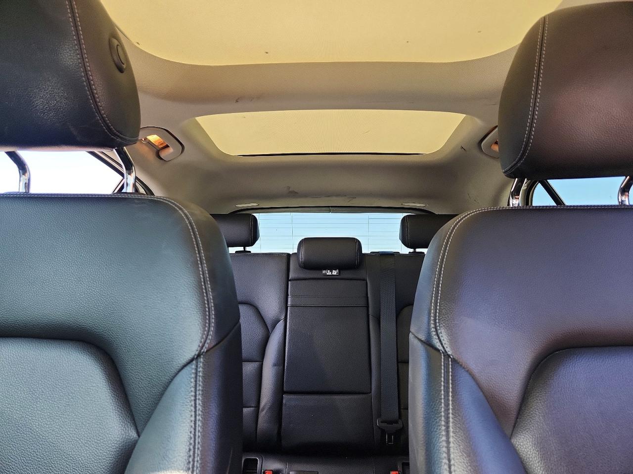2015 Mercedes-benz Gla 250 Белый vin: WDCTG4EB7FJ172999