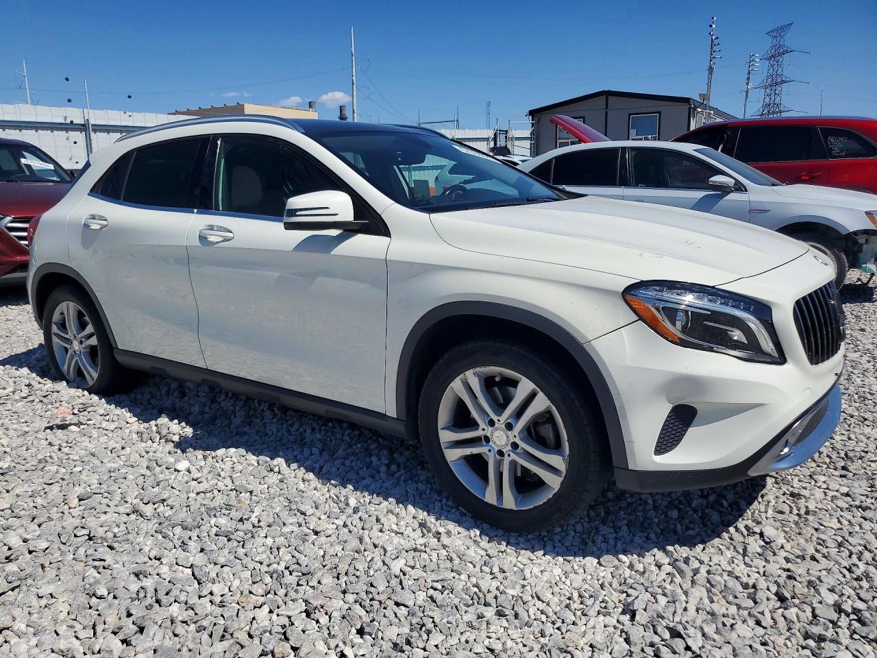 2015 Mercedes-benz Gla 250 White vin: WDCTG4EB7FJ177880