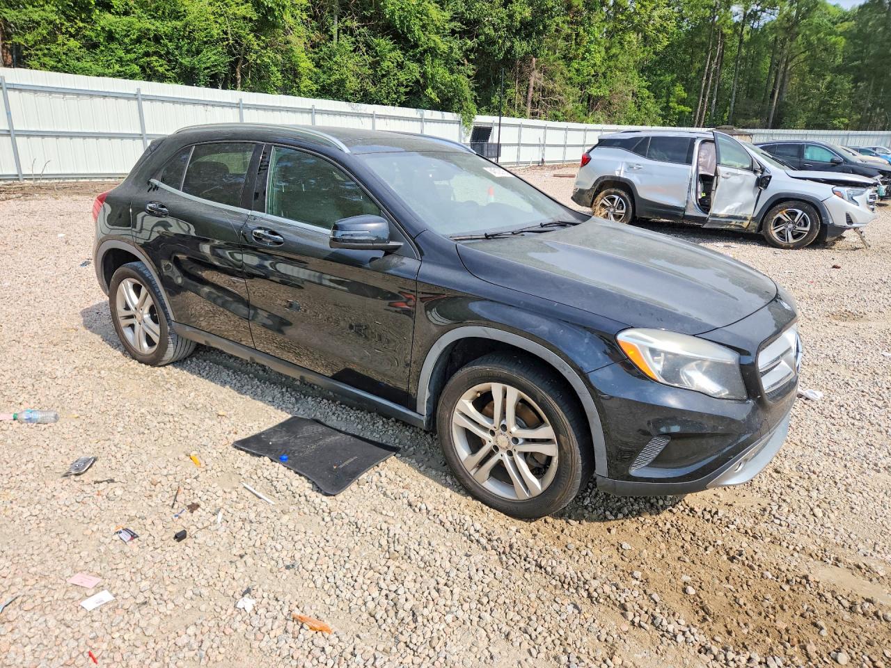 2016 Mercedes-benz Gla 250 Black vin: WDCTG4EB7GJ242745