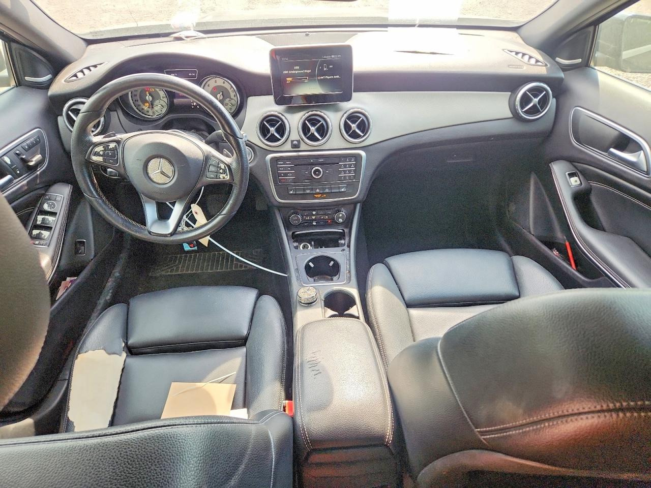 2016 Mercedes-benz Gla 250 Black vin: WDCTG4EB7GJ242745