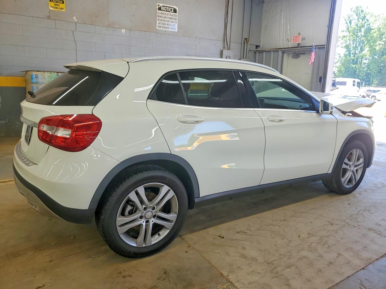2015 Mercedes-benz Gla 250 White vin: WDCTG4EB8FJ165155