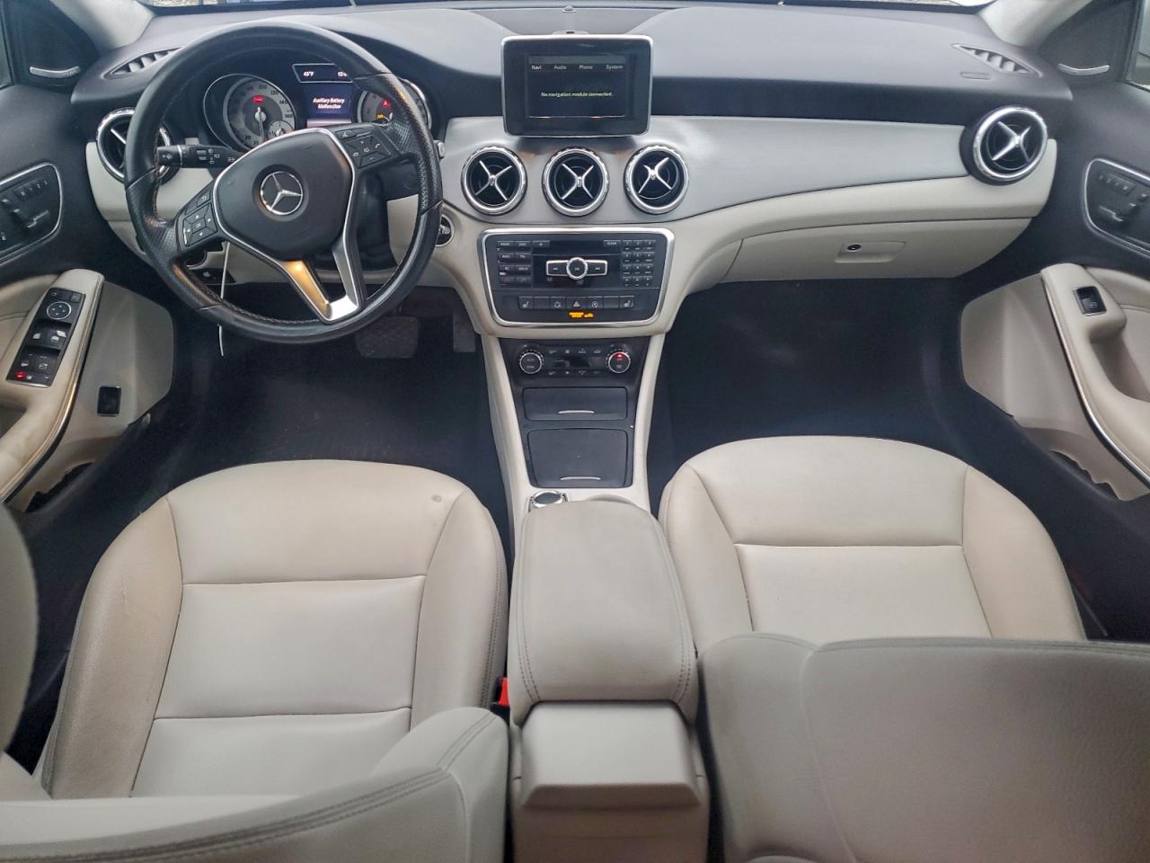 2015 Mercedes-benz Gla 250 Silver vin: WDCTG4EB9FJ112111