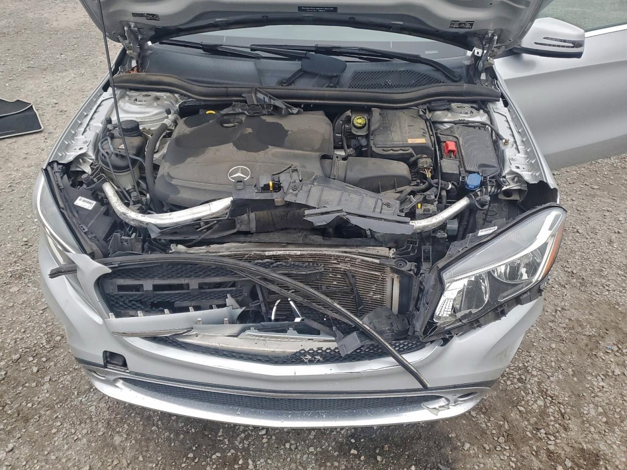 2015 Mercedes-benz Gla 250 Silver vin: WDCTG4EB9FJ112111