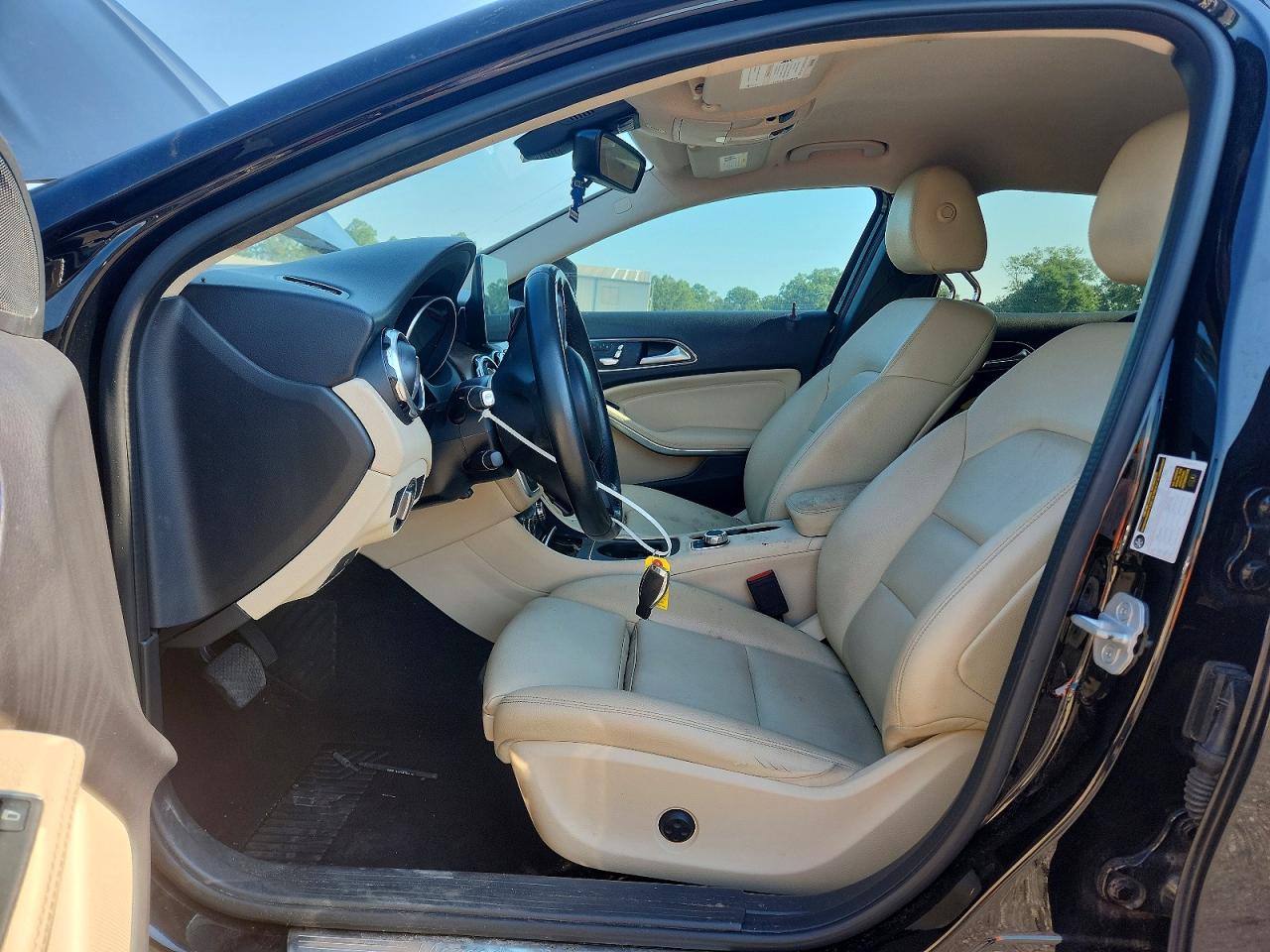 2018 Mercedes-benz Gla 250 Black vin: WDCTG4EB9JJ406293