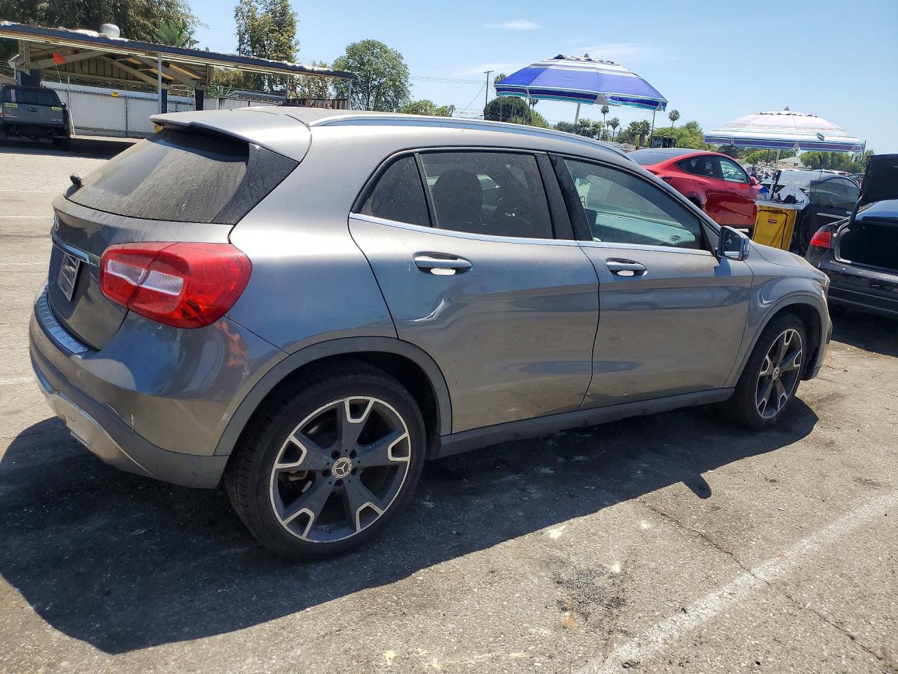 2020 Mercedes-benz Gla 250 Gray vin: WDCTG4EB9LJ665630