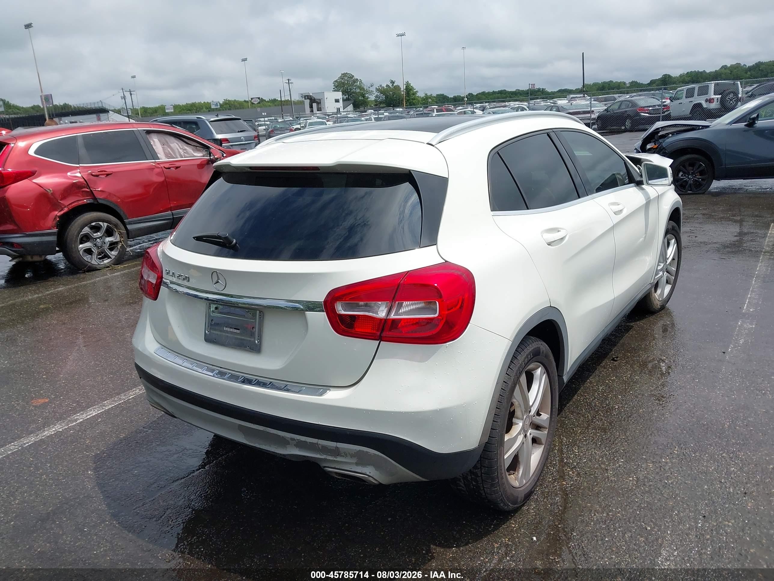 2015 Mercedes-benz Gla 250   Белый vin: WDCTG4EBXFJ167487