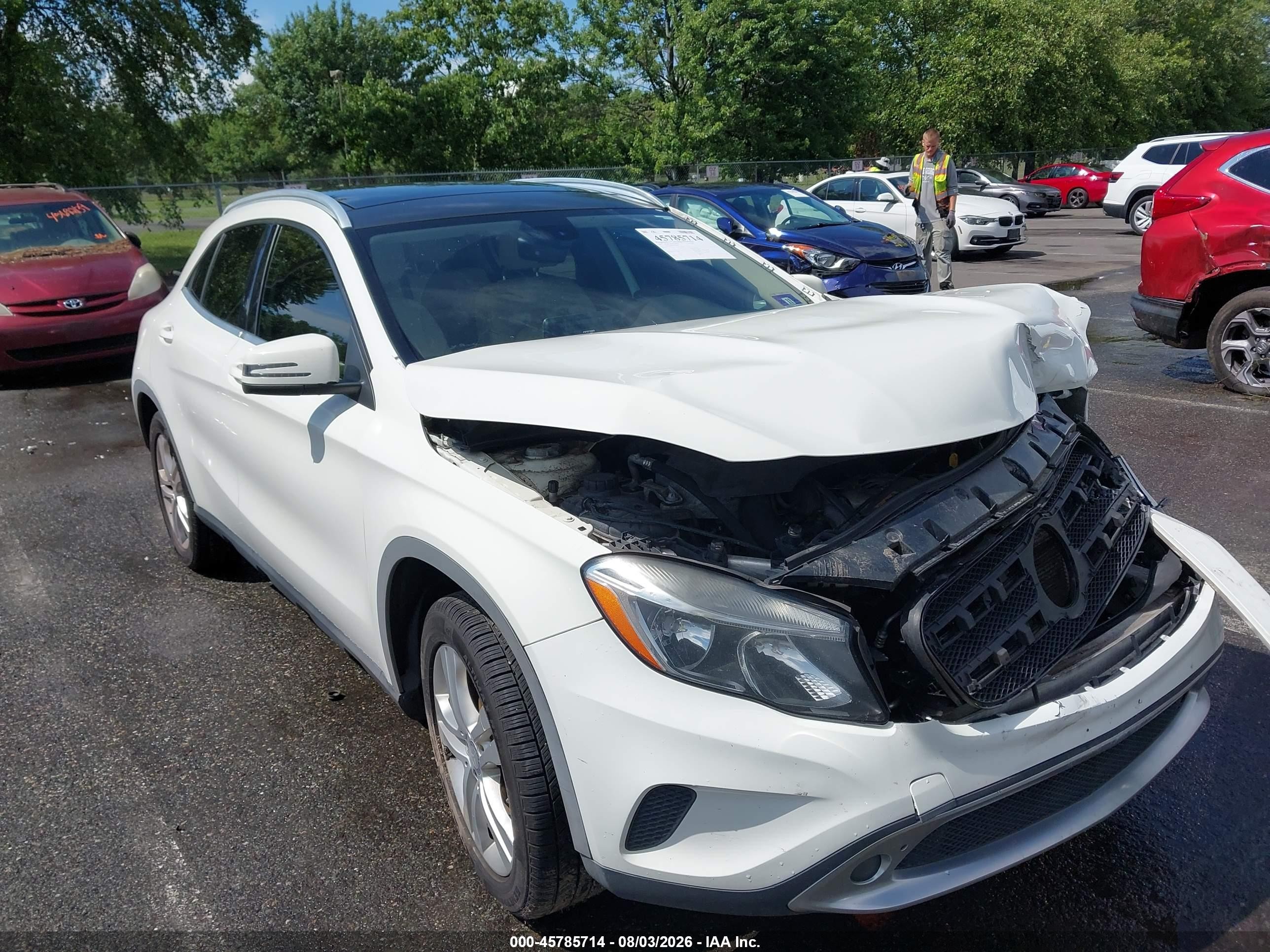 2015 Mercedes-benz Gla 250   Белый vin: WDCTG4EBXFJ167487